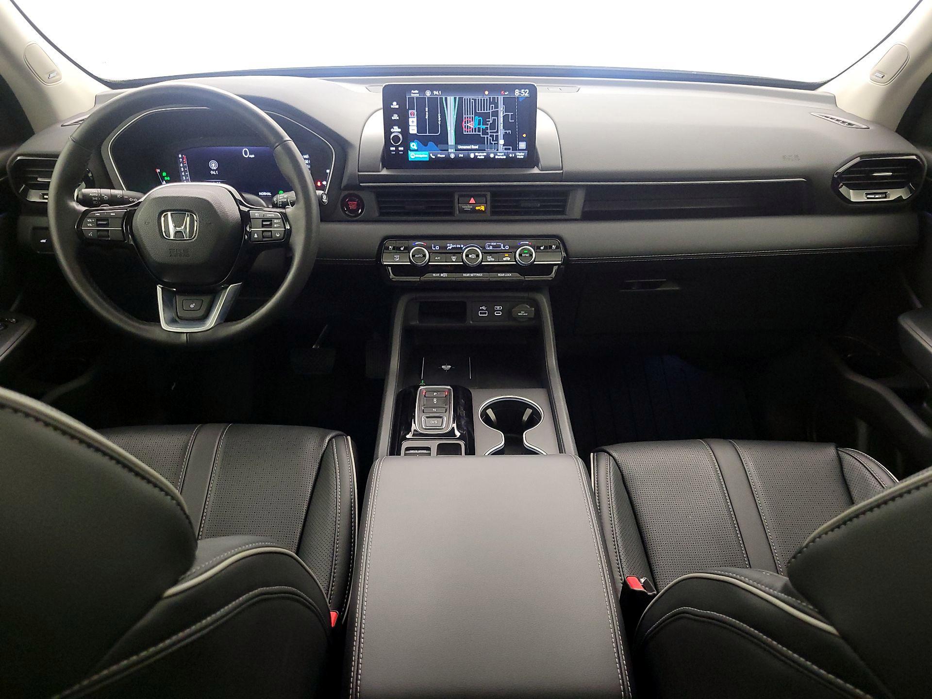 Thumbnail: 2023 Honda Pilot - 9