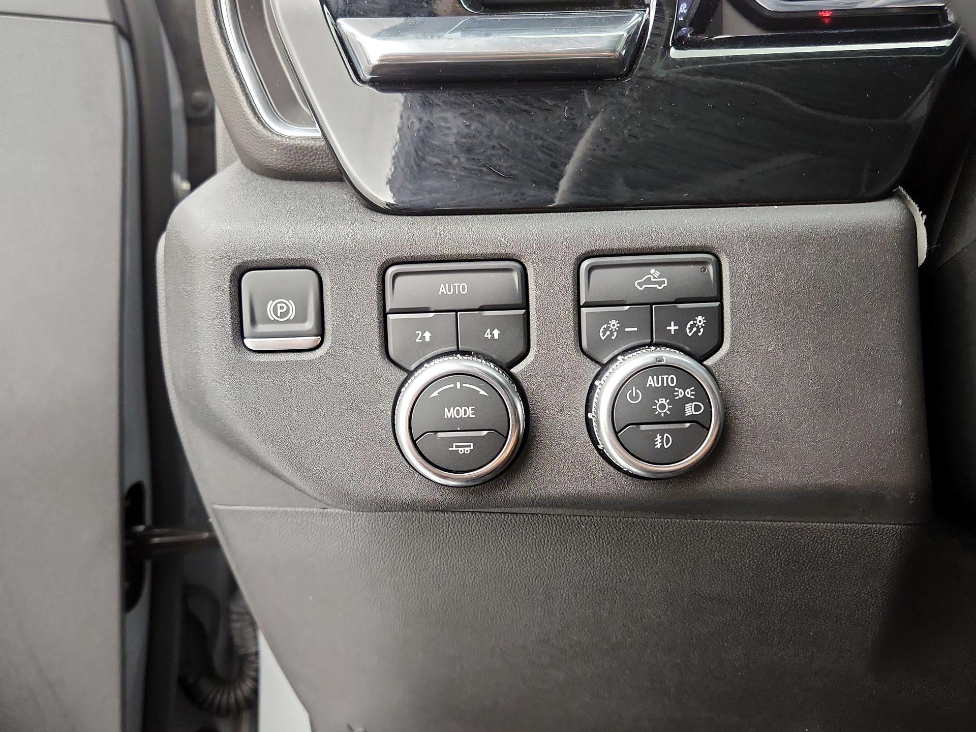 Thumbnail: 2024 GMC Sierra 1500 - 13