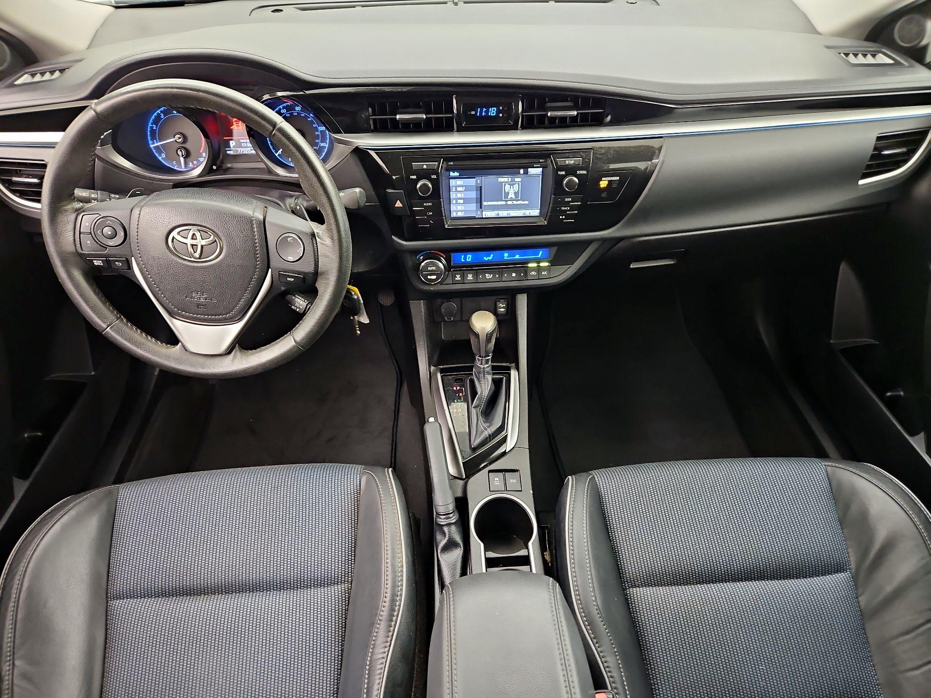Thumbnail: 2015 Toyota Corolla - 9