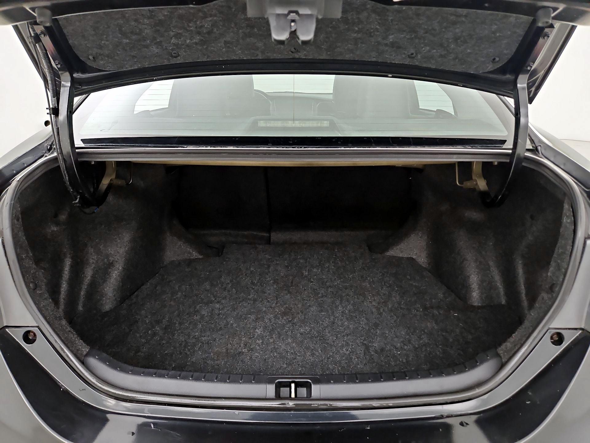 Thumbnail: 2015 Toyota Corolla - 20