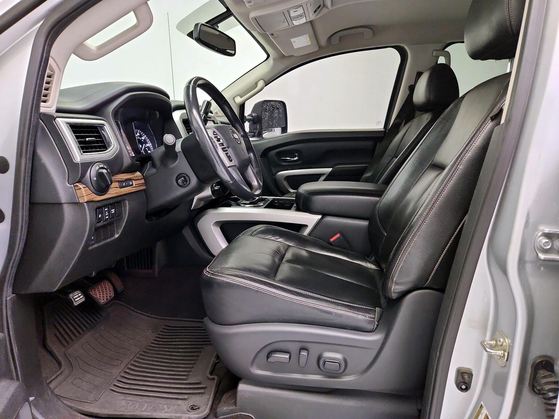 Thumbnail: 2017 Nissan Titan - 11