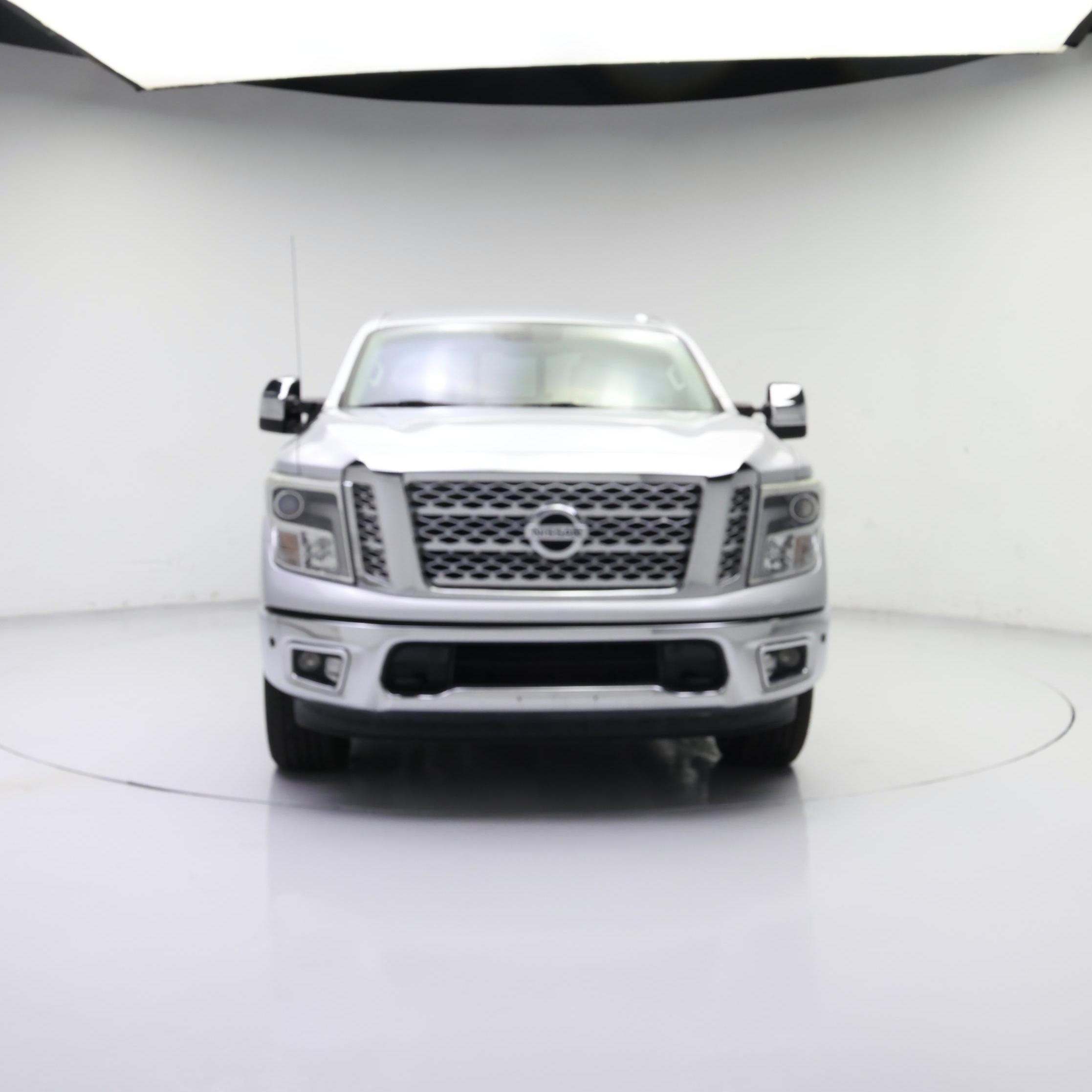 Thumbnail: 2017 Nissan Titan - 5