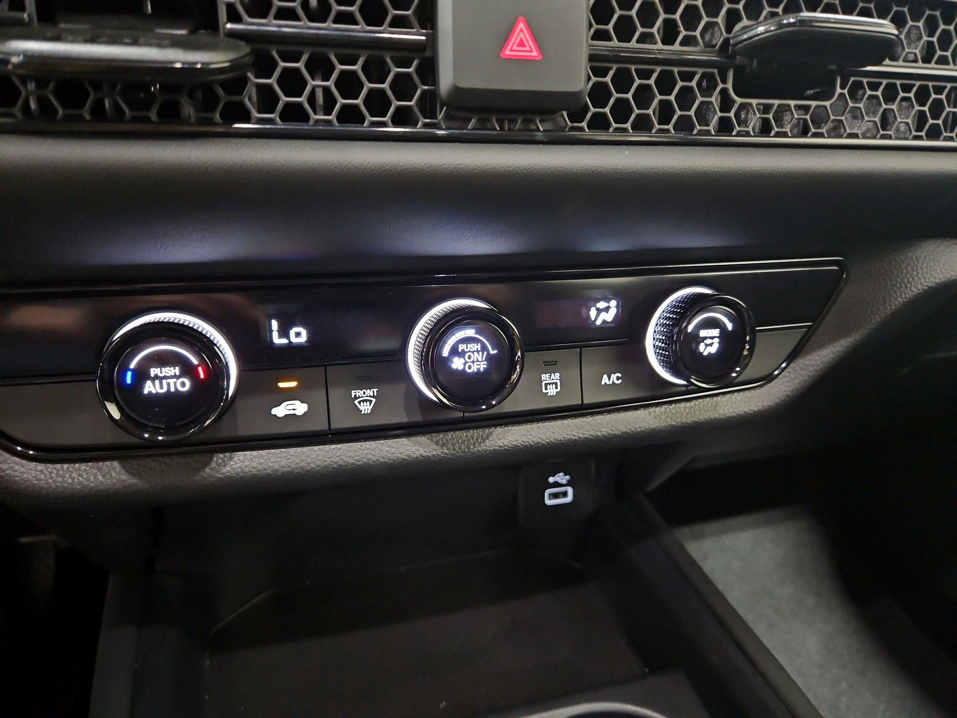 Thumbnail: 2025 Honda HR-V - 16
