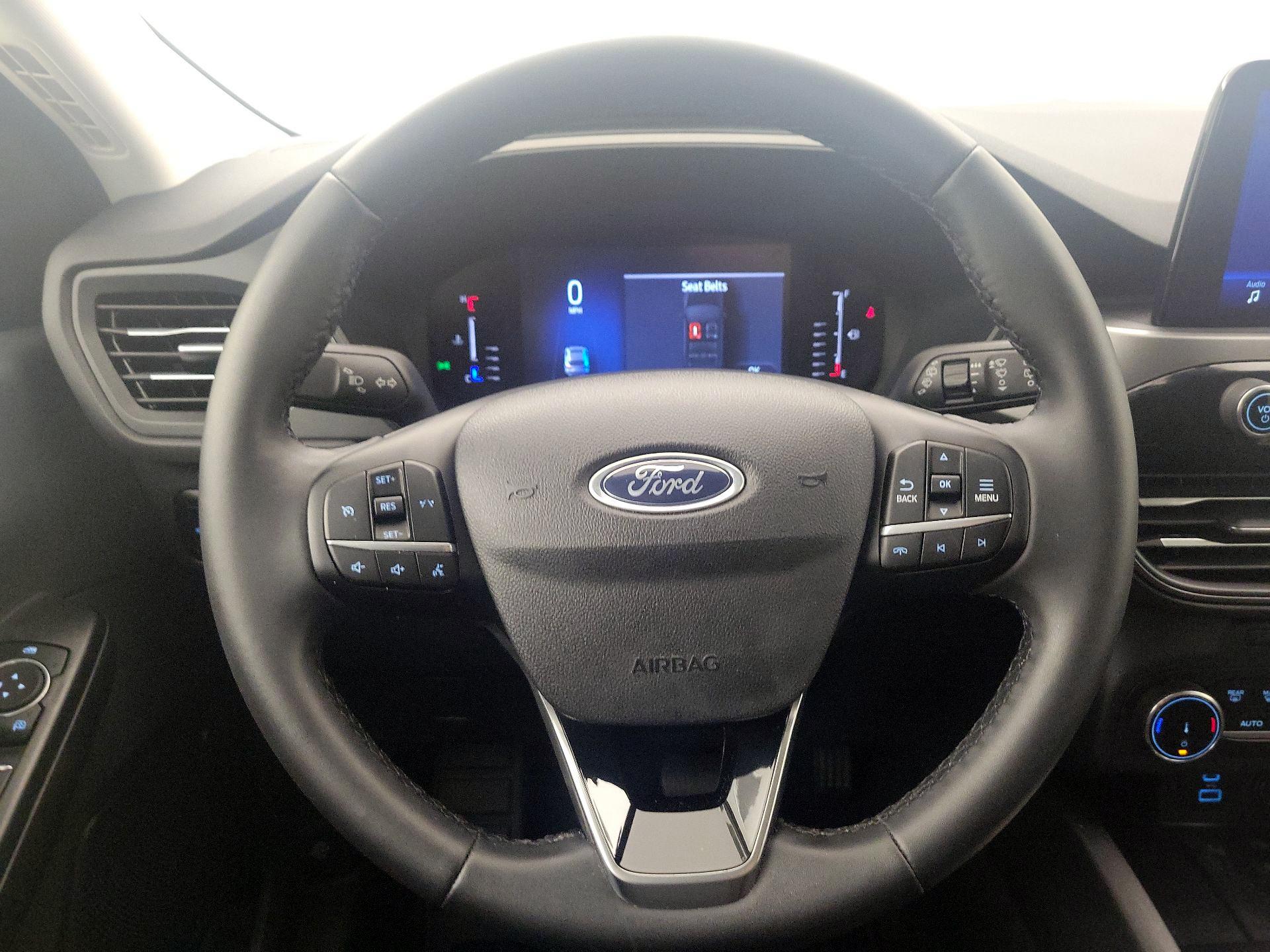 Thumbnail: 2023 Ford Escape - 10