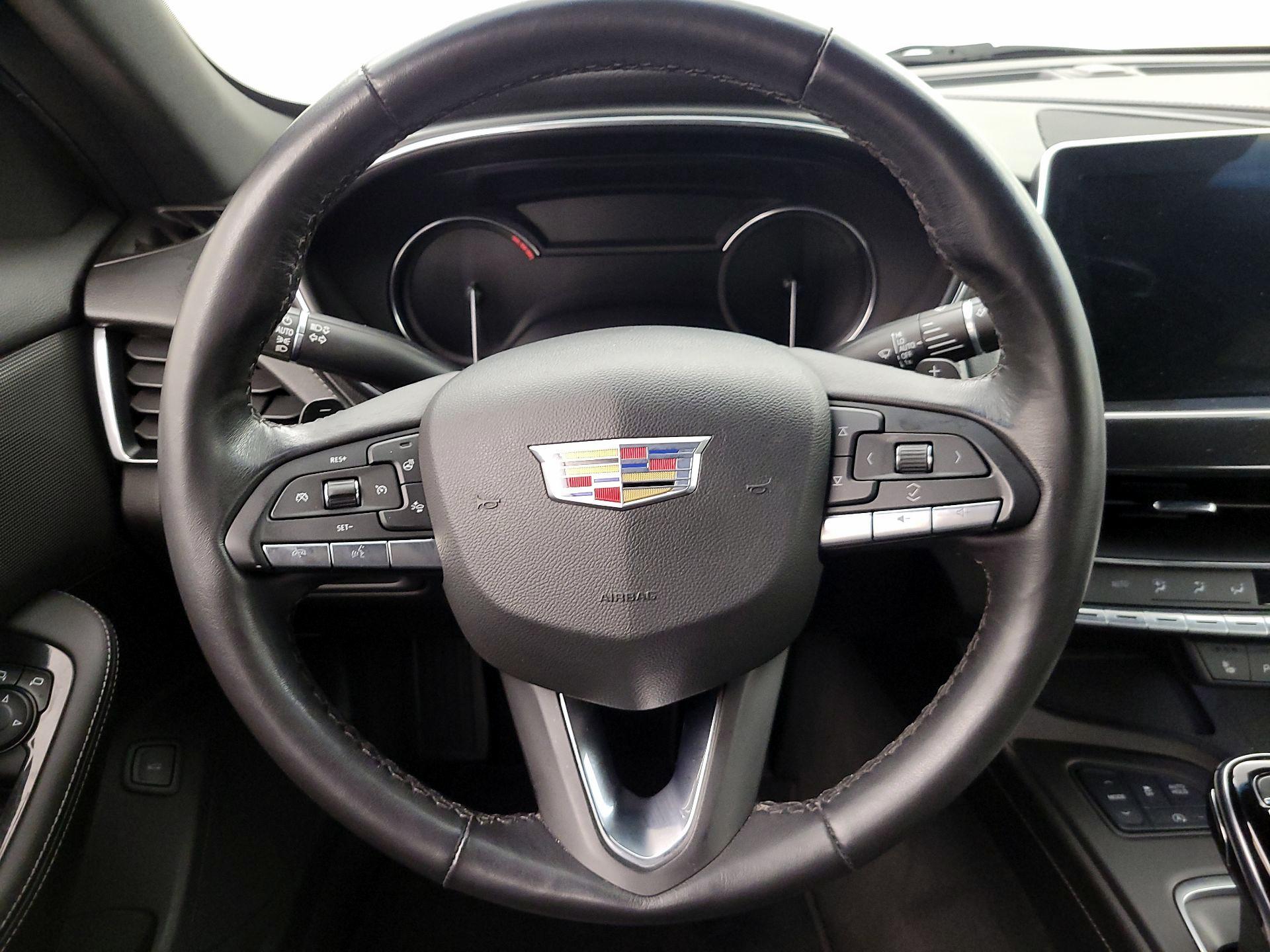 Thumbnail: 2023 Cadillac CT5 - 10