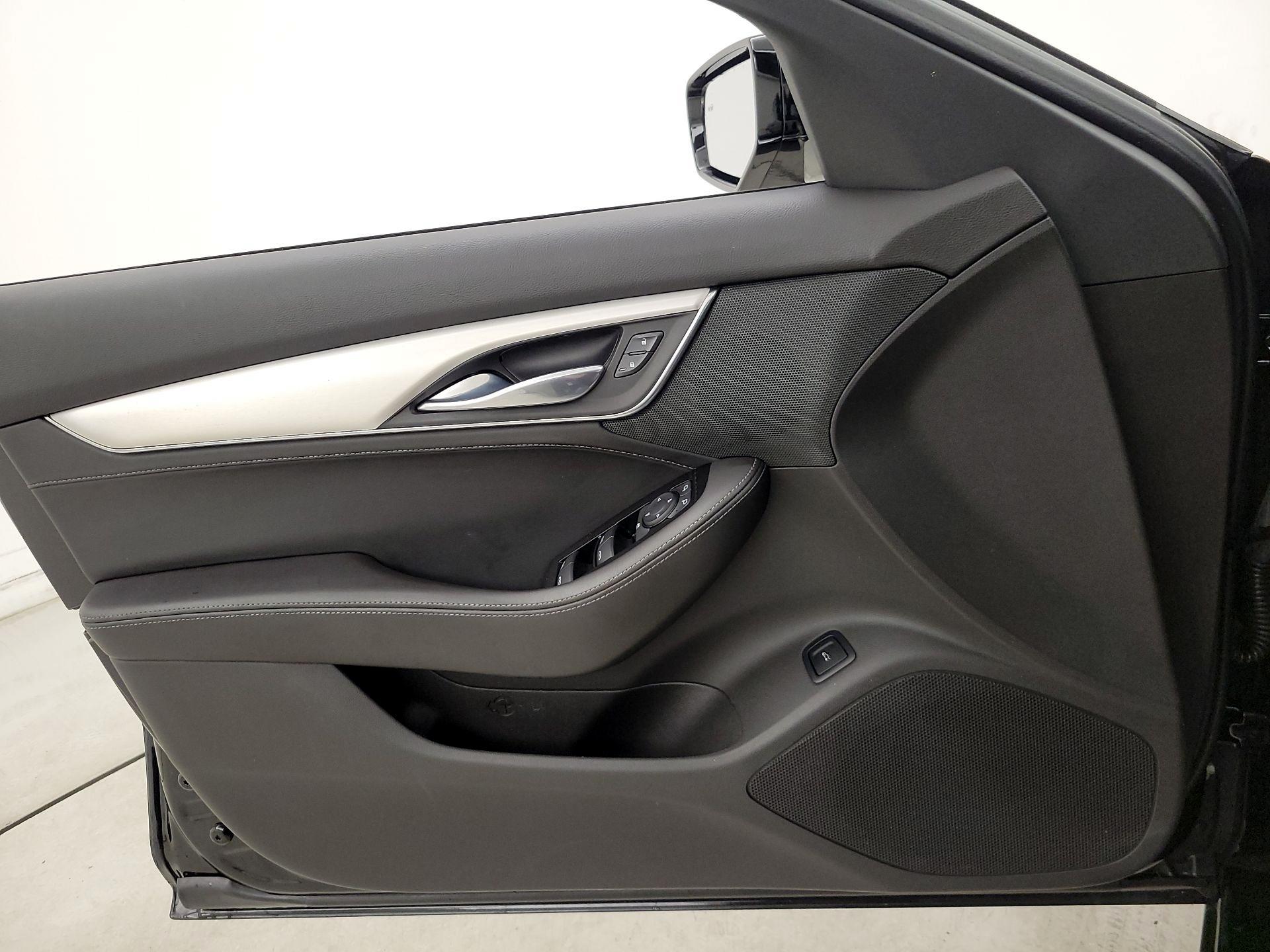 Thumbnail: 2023 Cadillac CT5 - 12