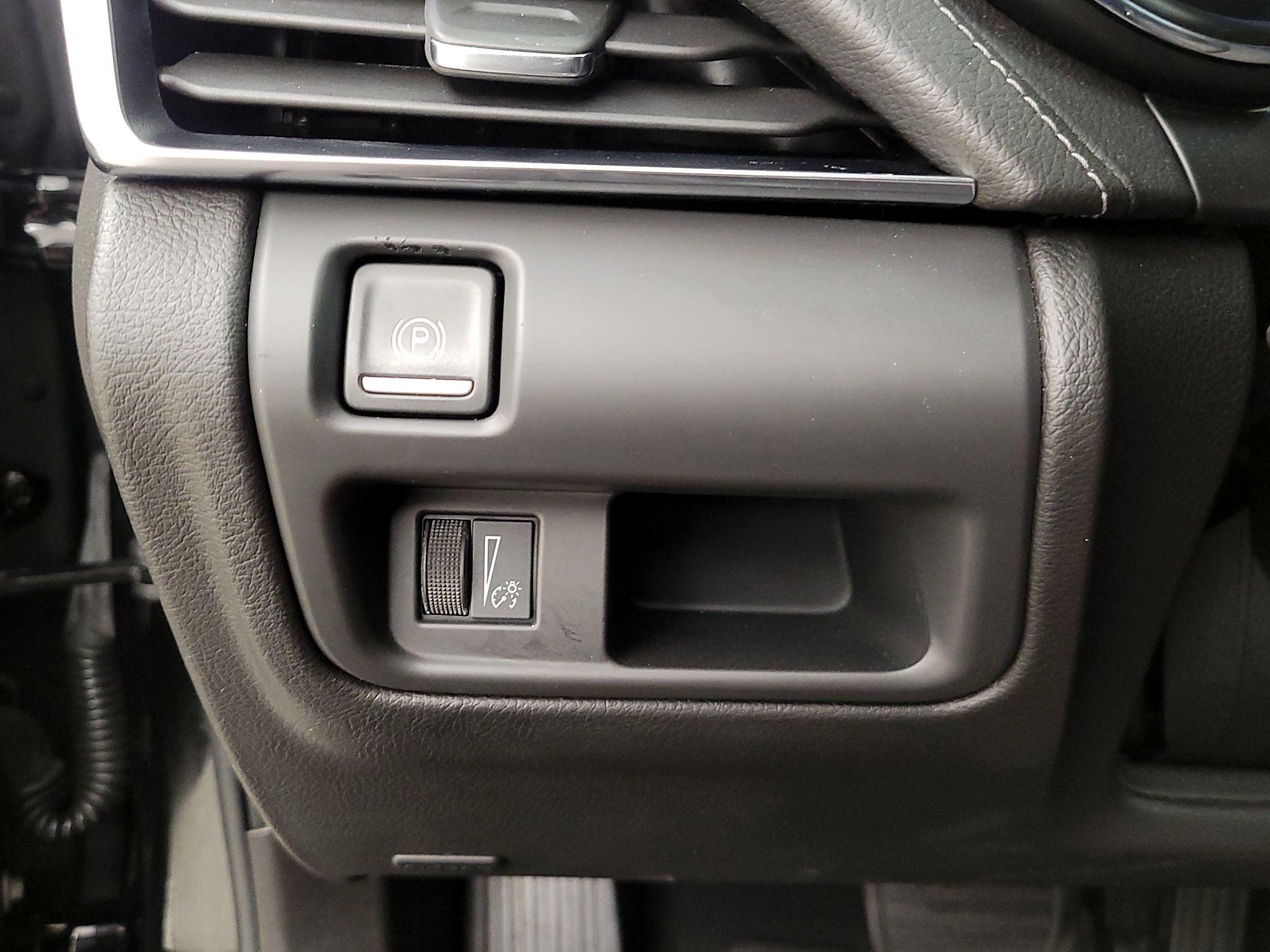 Thumbnail: 2023 Cadillac CT5 - 13