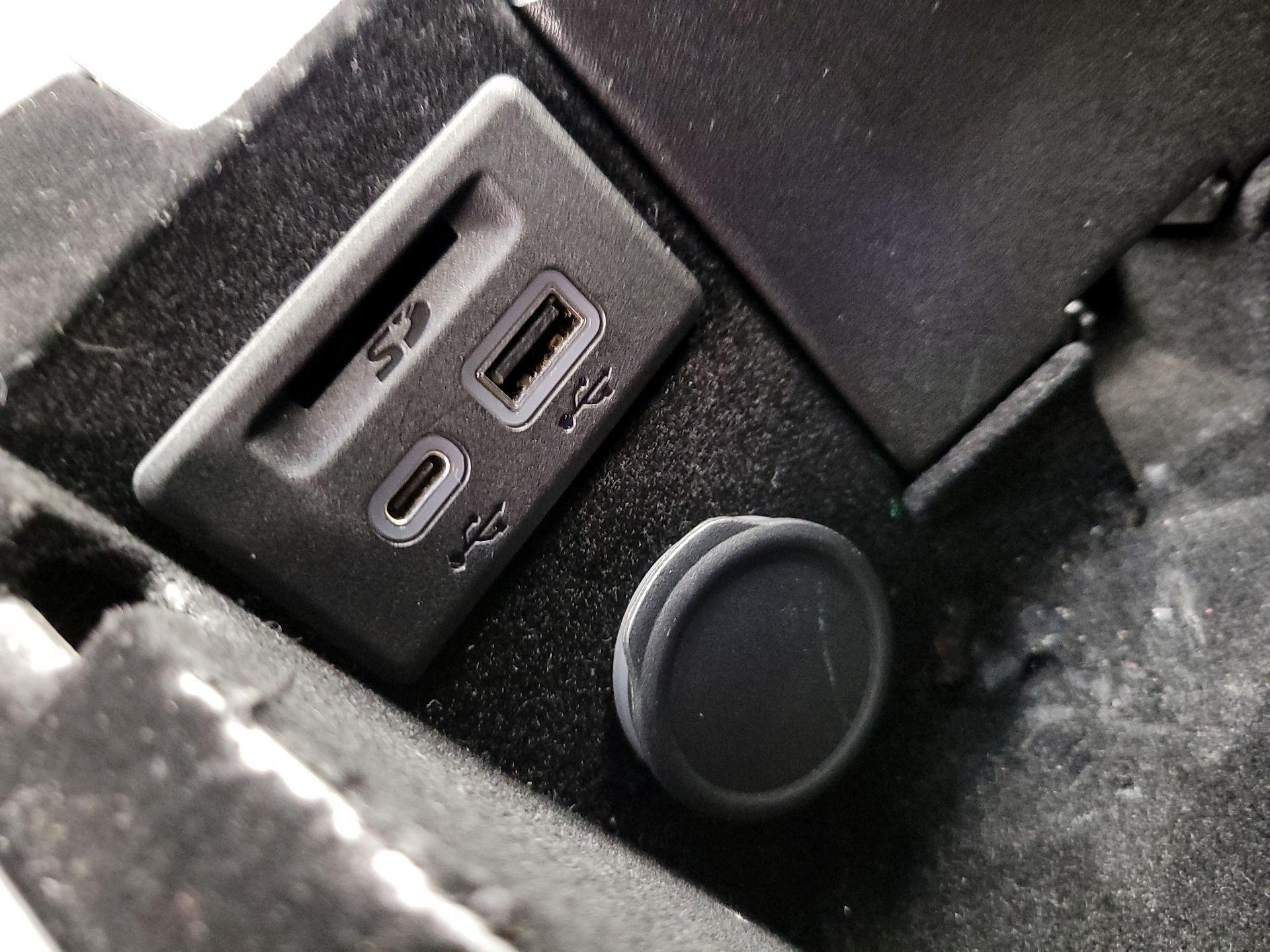 Thumbnail: 2023 Cadillac CT5 - 19