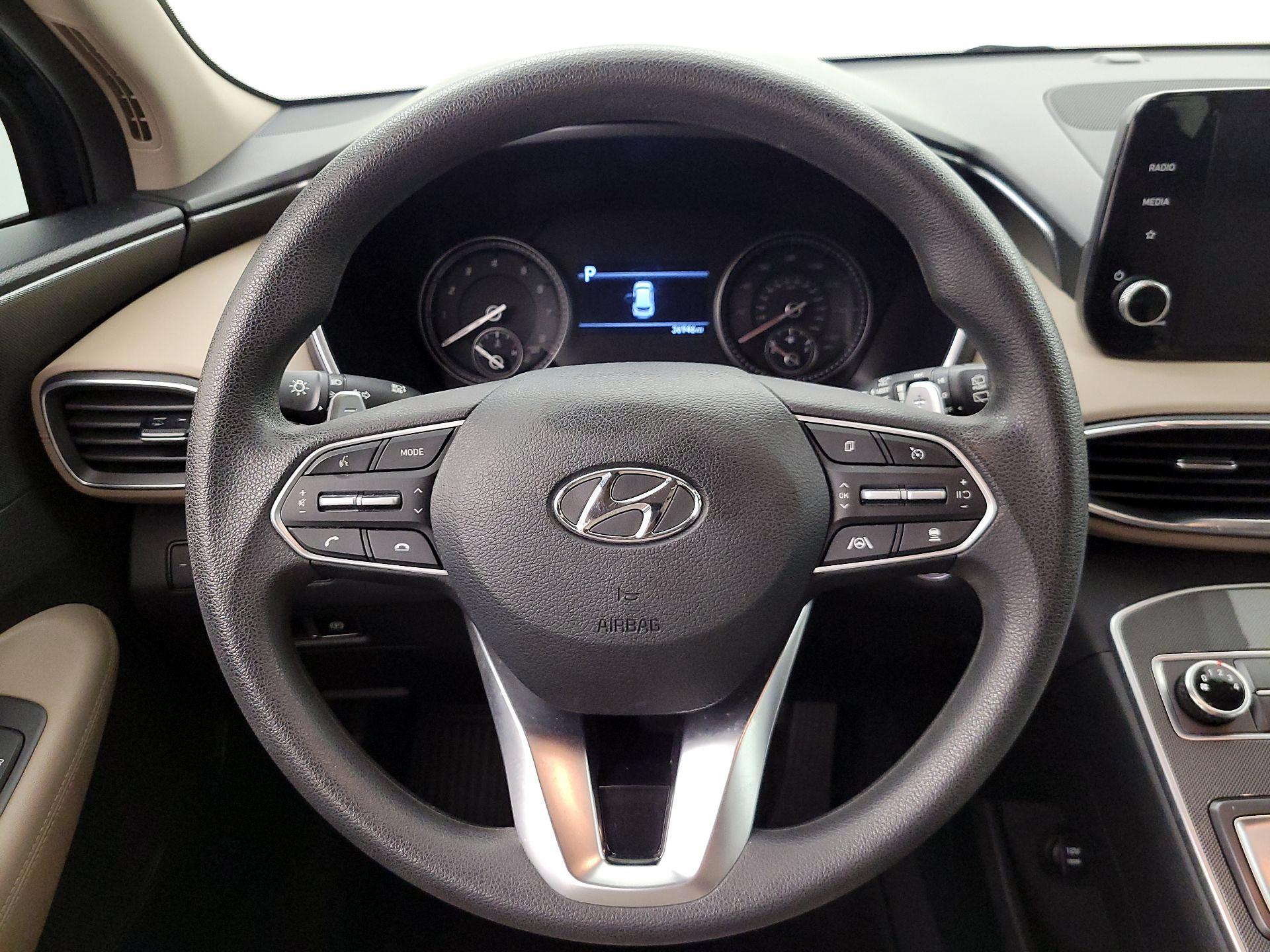 Thumbnail: 2022 Hyundai Santa Fe - 10