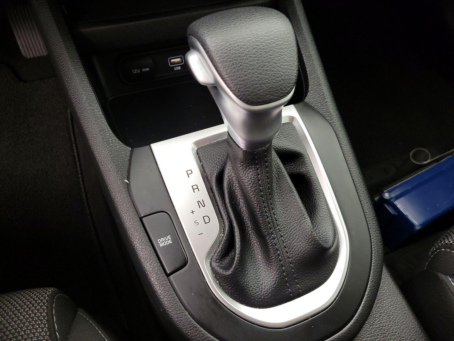 Thumbnail: 2023 Kia Forte - 17