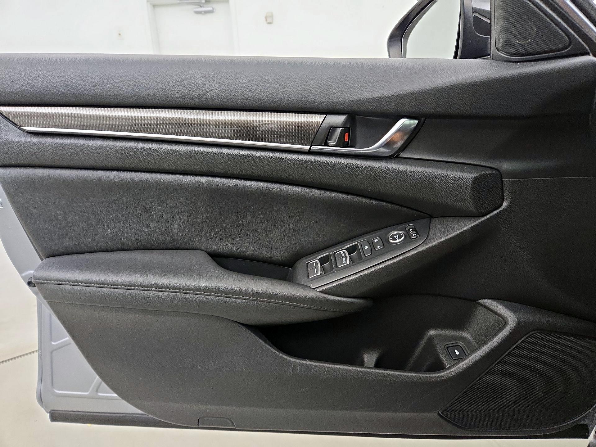 Thumbnail: 2022 Honda Accord - 12