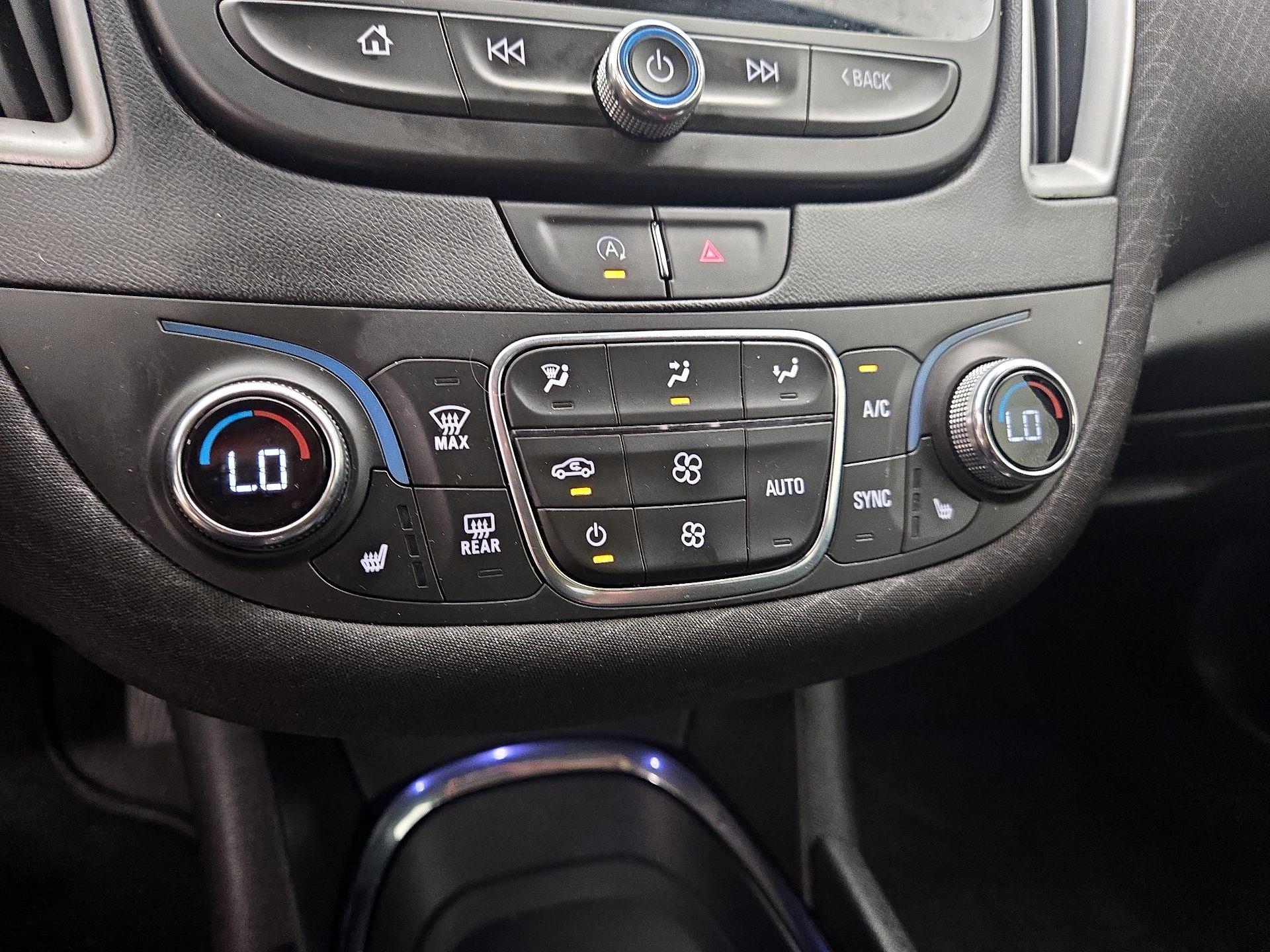 Thumbnail: 2023 Chevrolet Malibu - 16