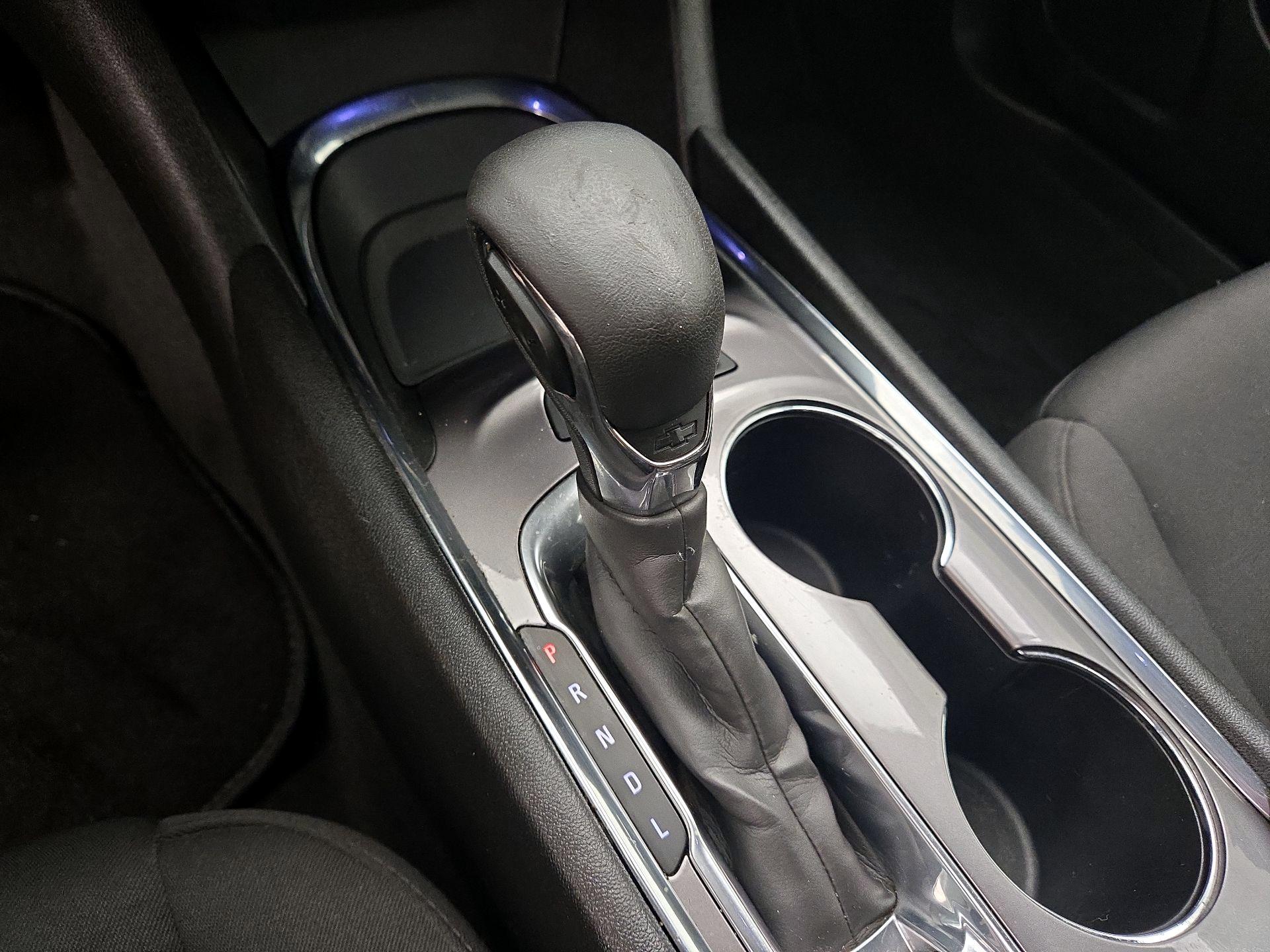 Thumbnail: 2023 Chevrolet Malibu - 17