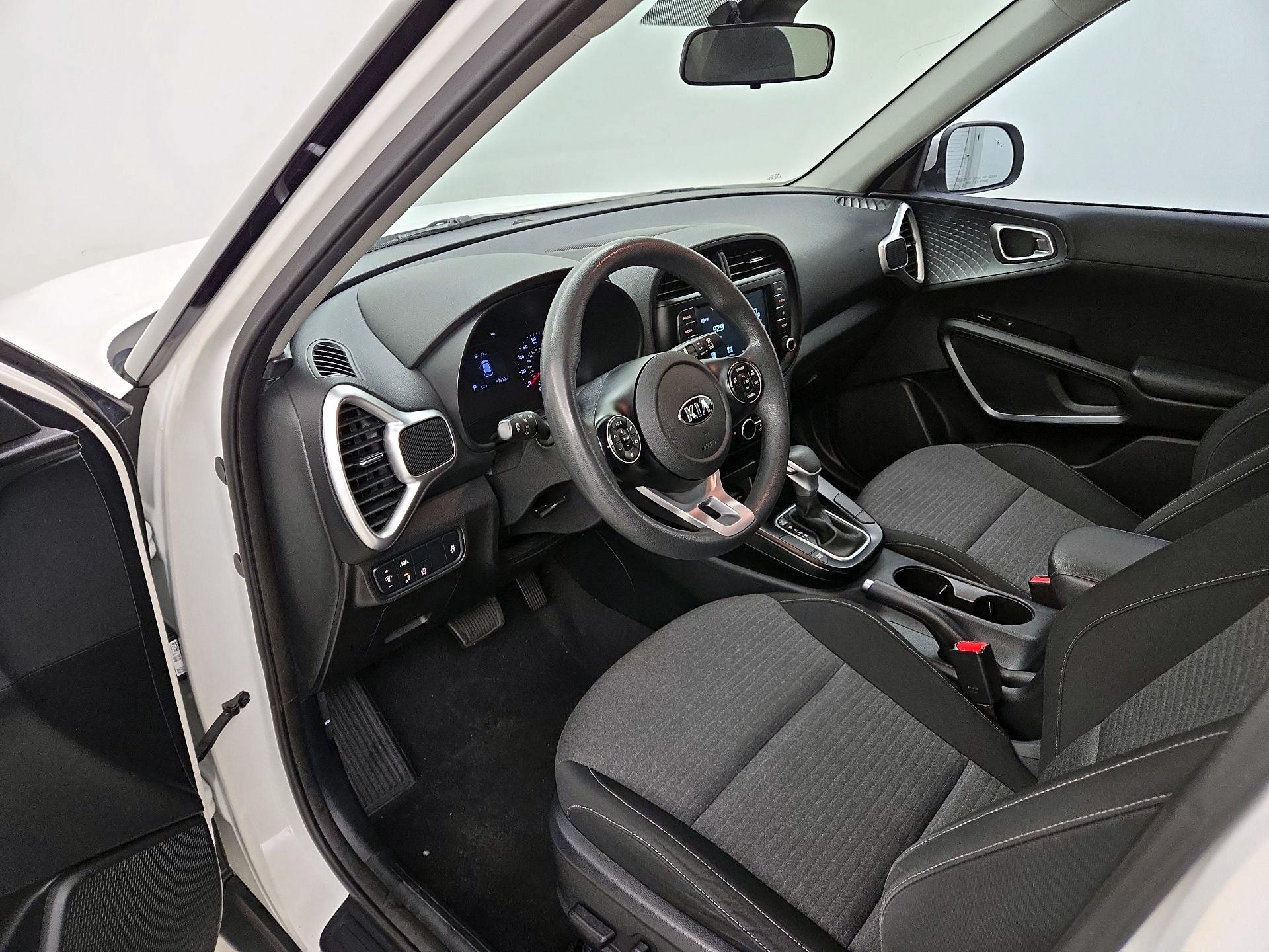 Thumbnail: 2021 Kia Soul - 11