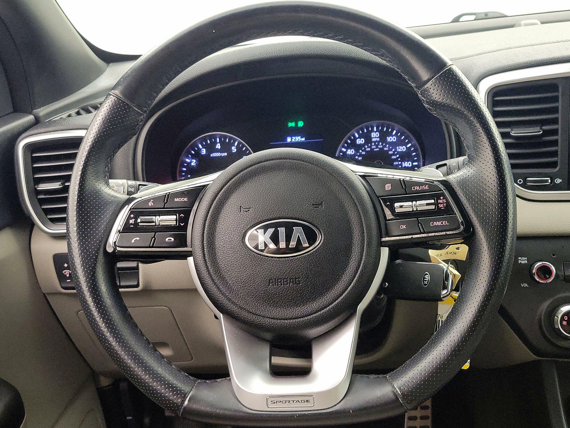 Thumbnail: 2021 Kia Sportage - 10
