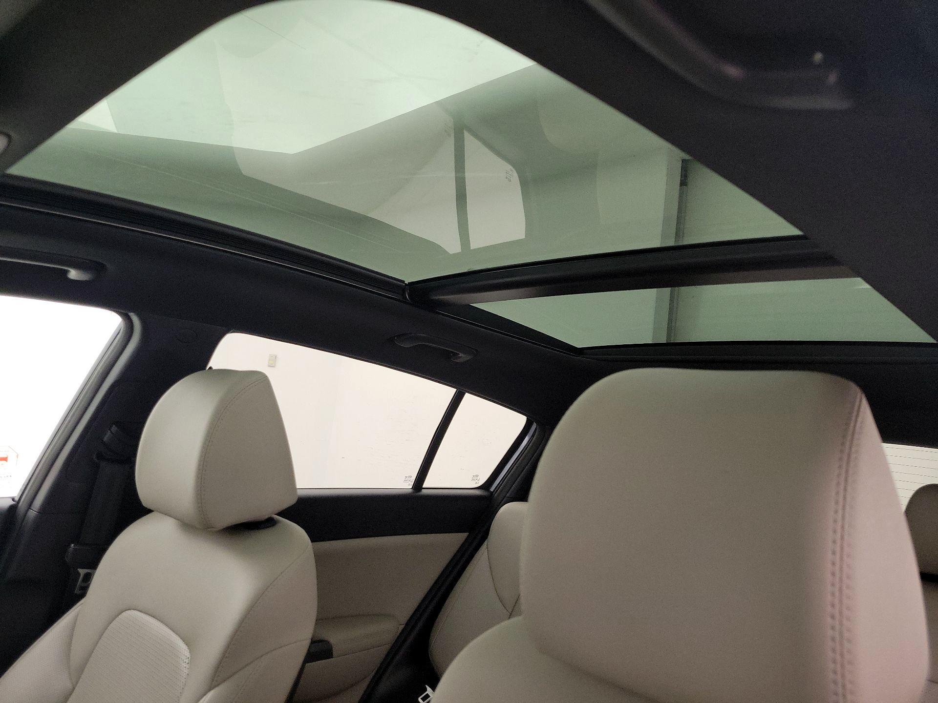 Thumbnail: 2021 Kia Sportage - 19