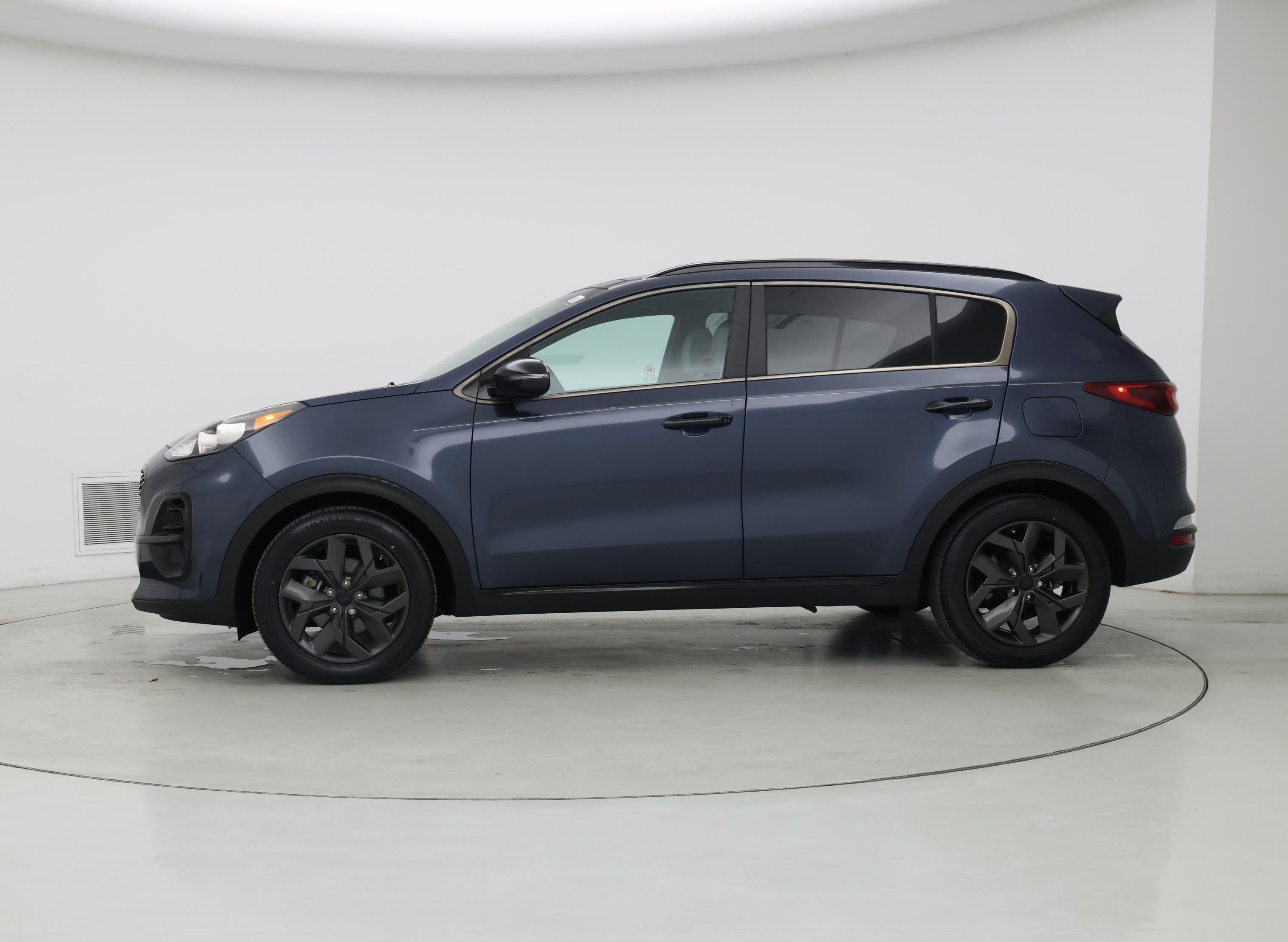Thumbnail: 2021 Kia Sportage - 3