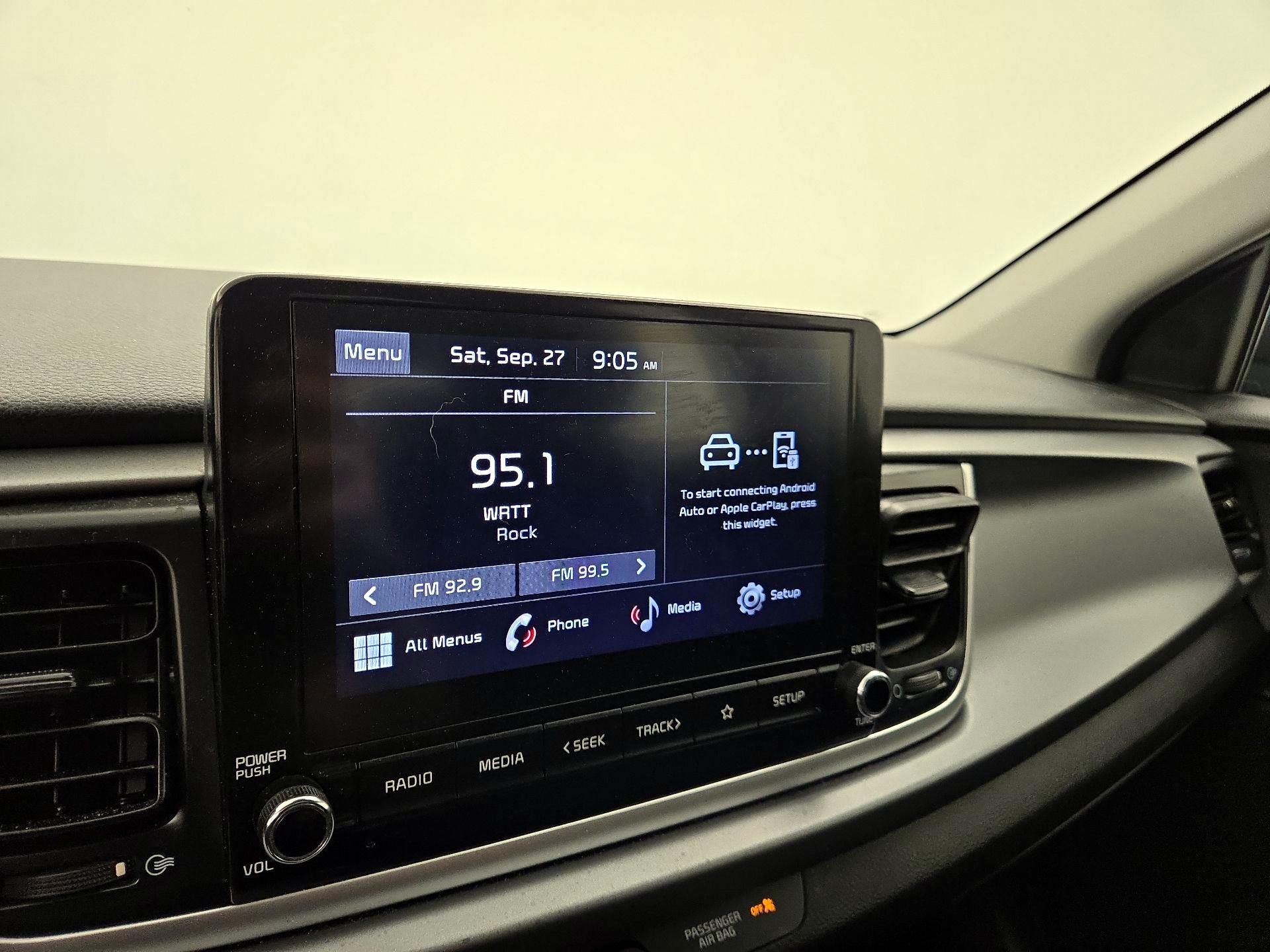 Thumbnail: 2022 Kia Rio5 - 15