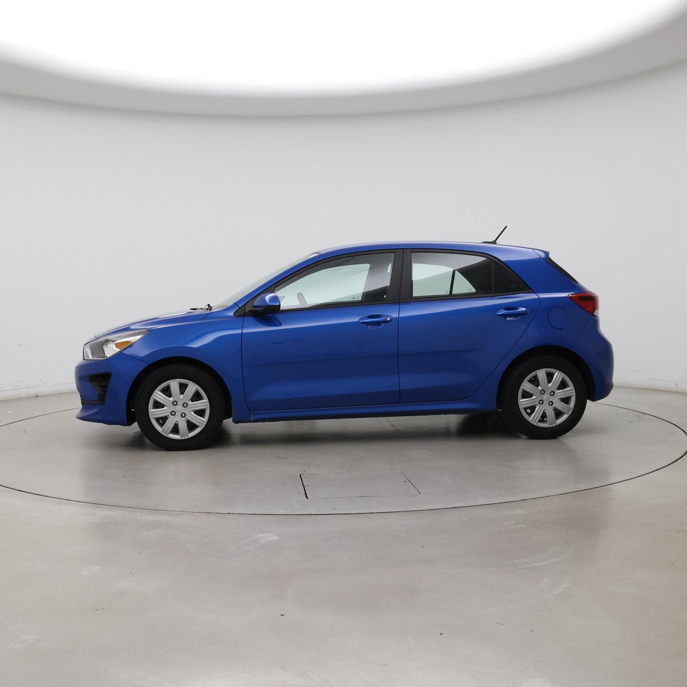 Thumbnail: 2022 Kia Rio5 - 3