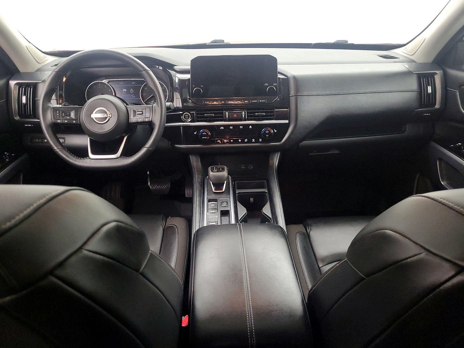 Thumbnail: 2022 Nissan Pathfinder - 9