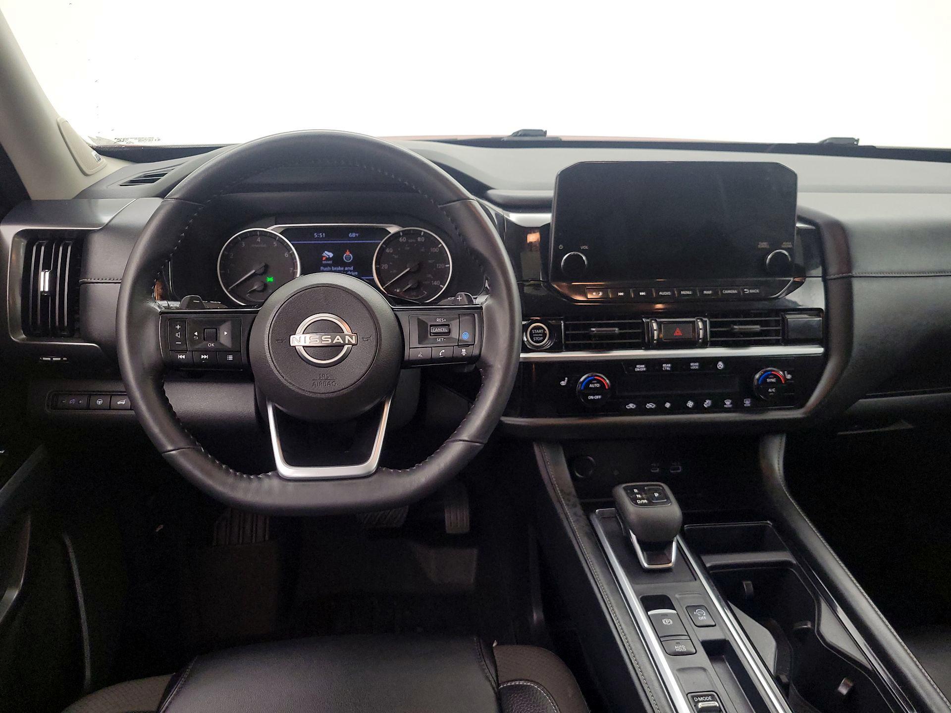 Thumbnail: 2022 Nissan Pathfinder - 10