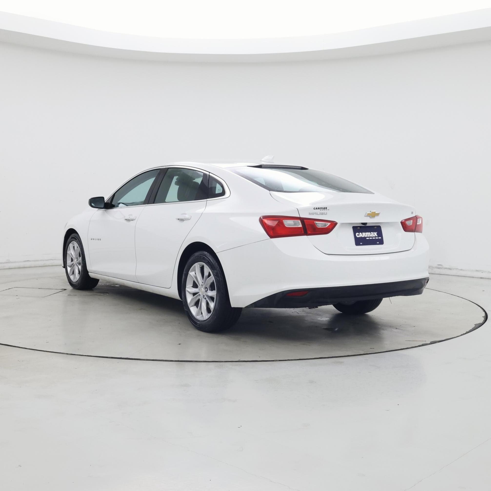 Thumbnail: 2023 Chevrolet Malibu - 2