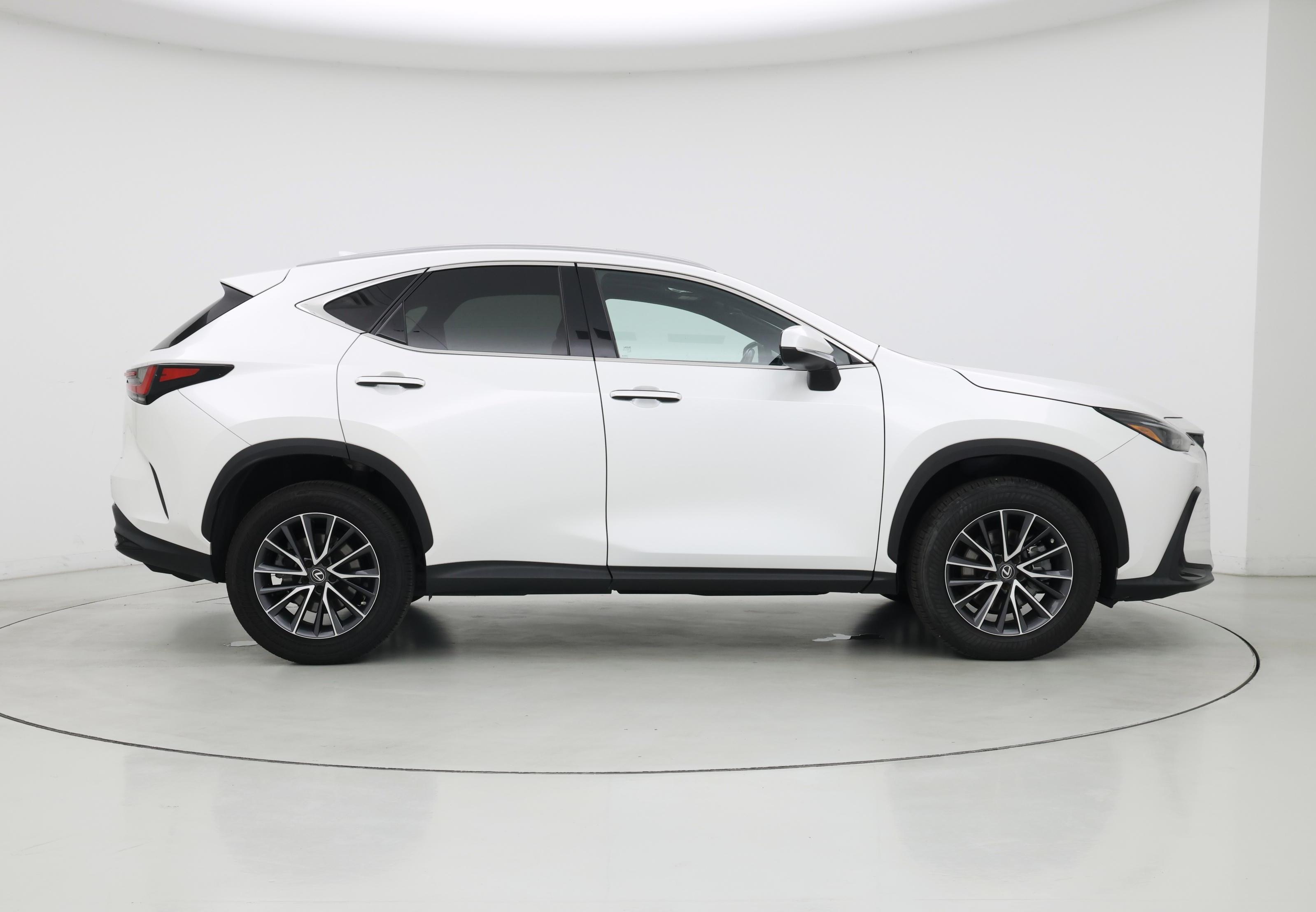Thumbnail: 2023 Lexus NX - 7