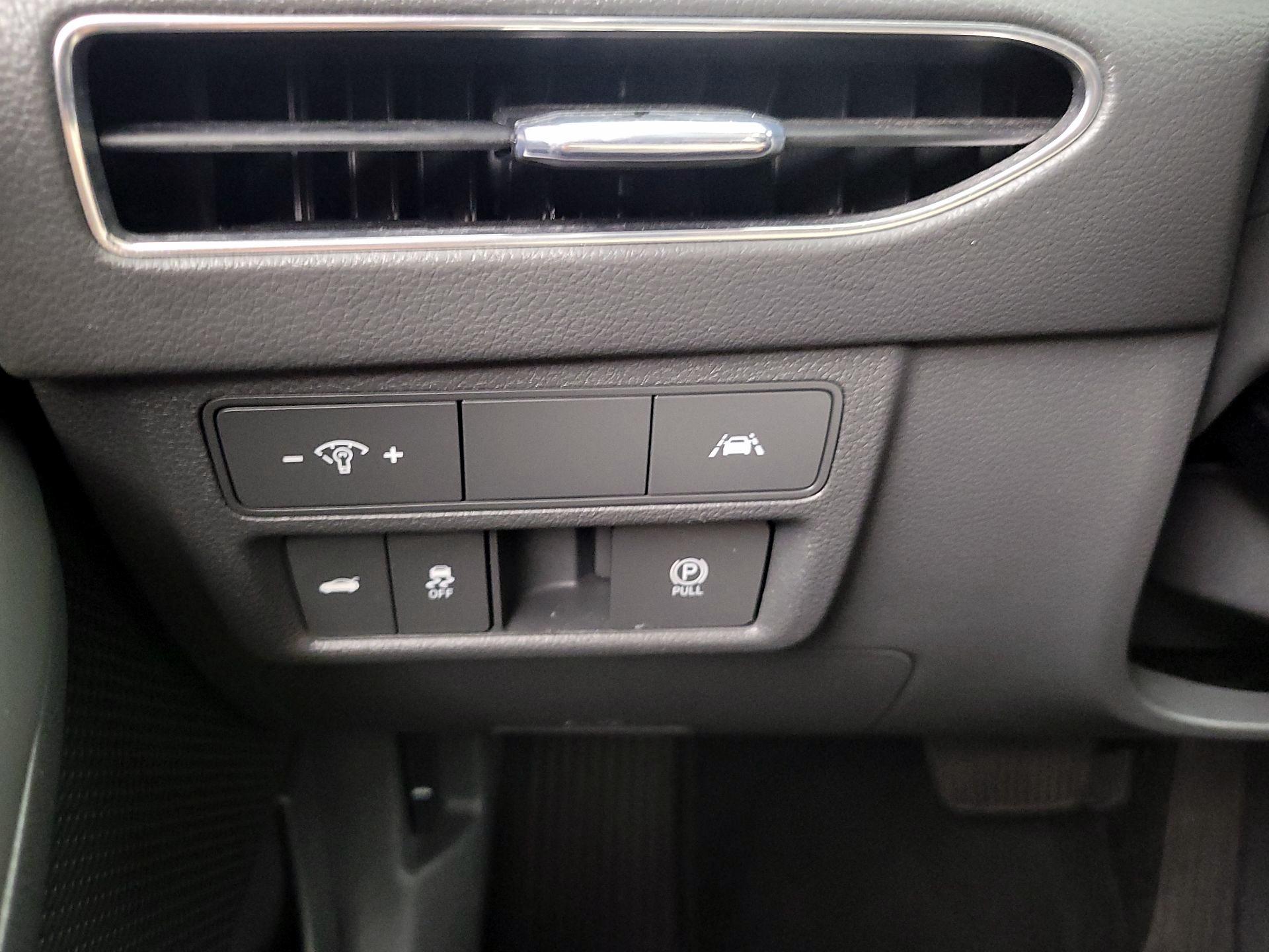 Thumbnail: 2021 Hyundai Sonata - 13