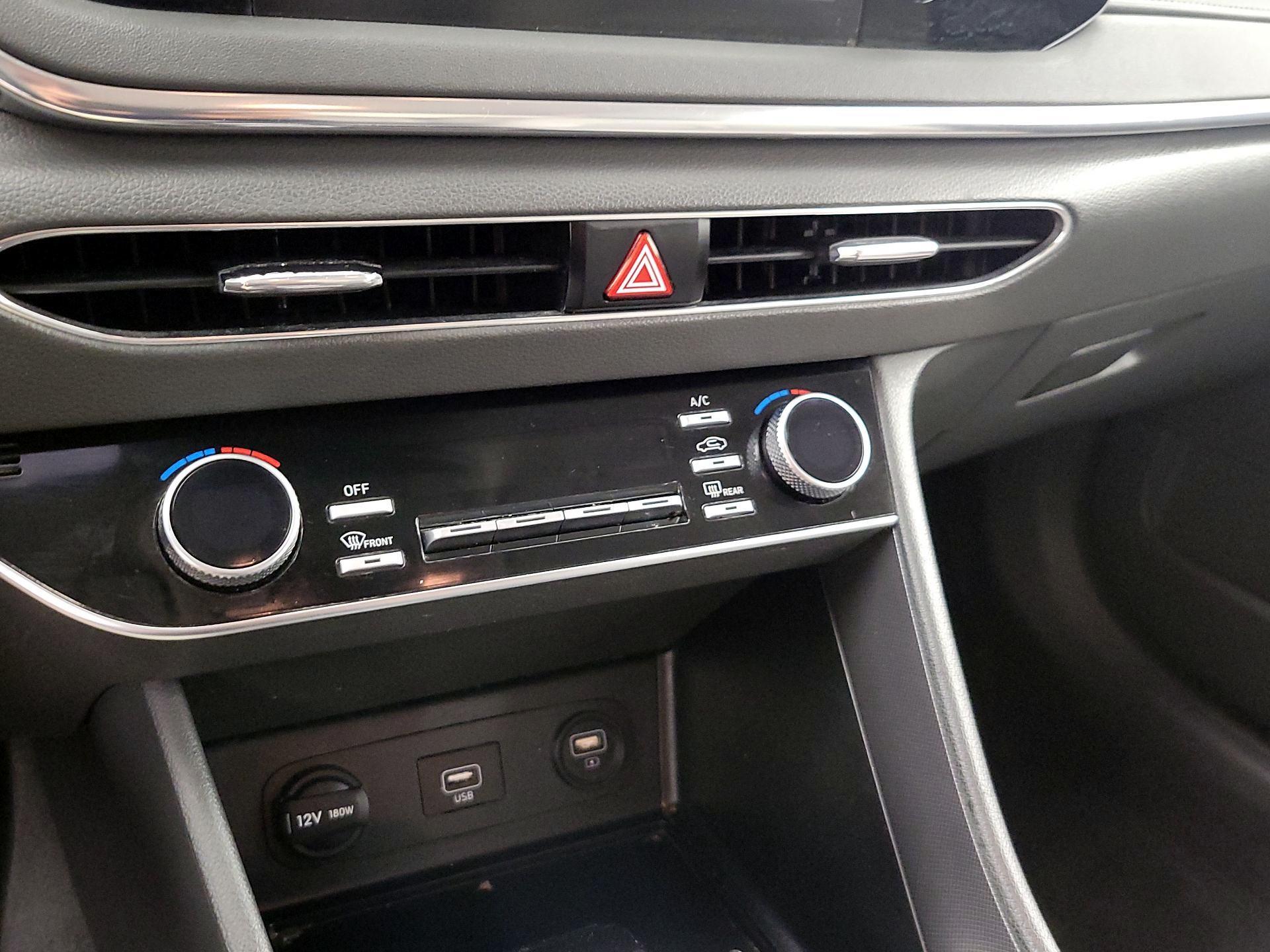 Thumbnail: 2021 Hyundai Sonata - 16