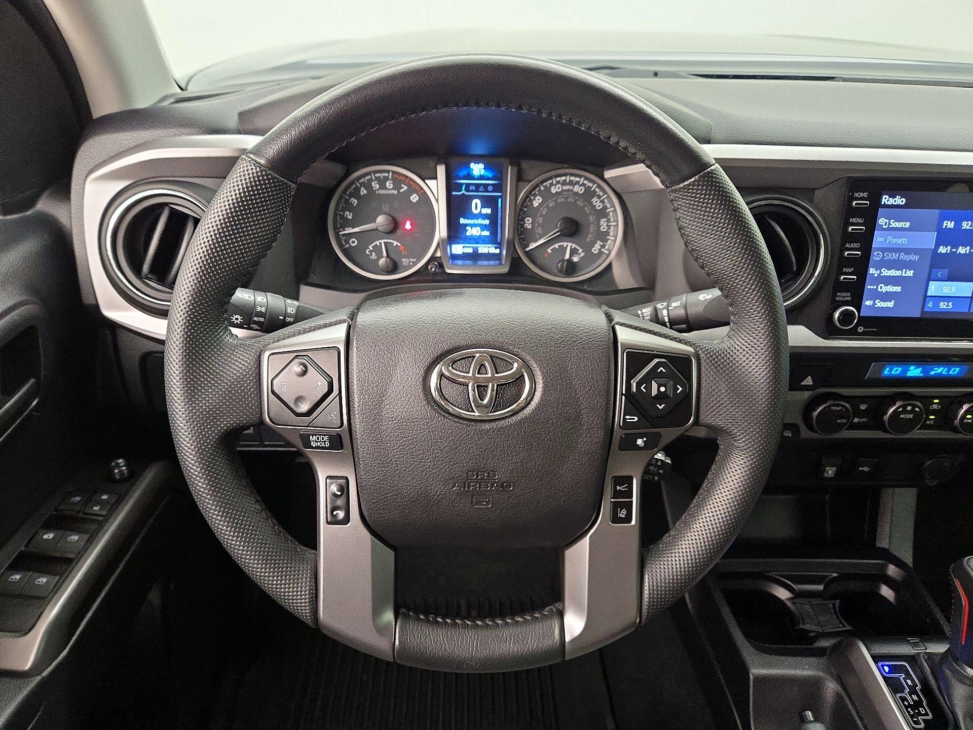 Thumbnail: 2021 Toyota Tacoma - 10