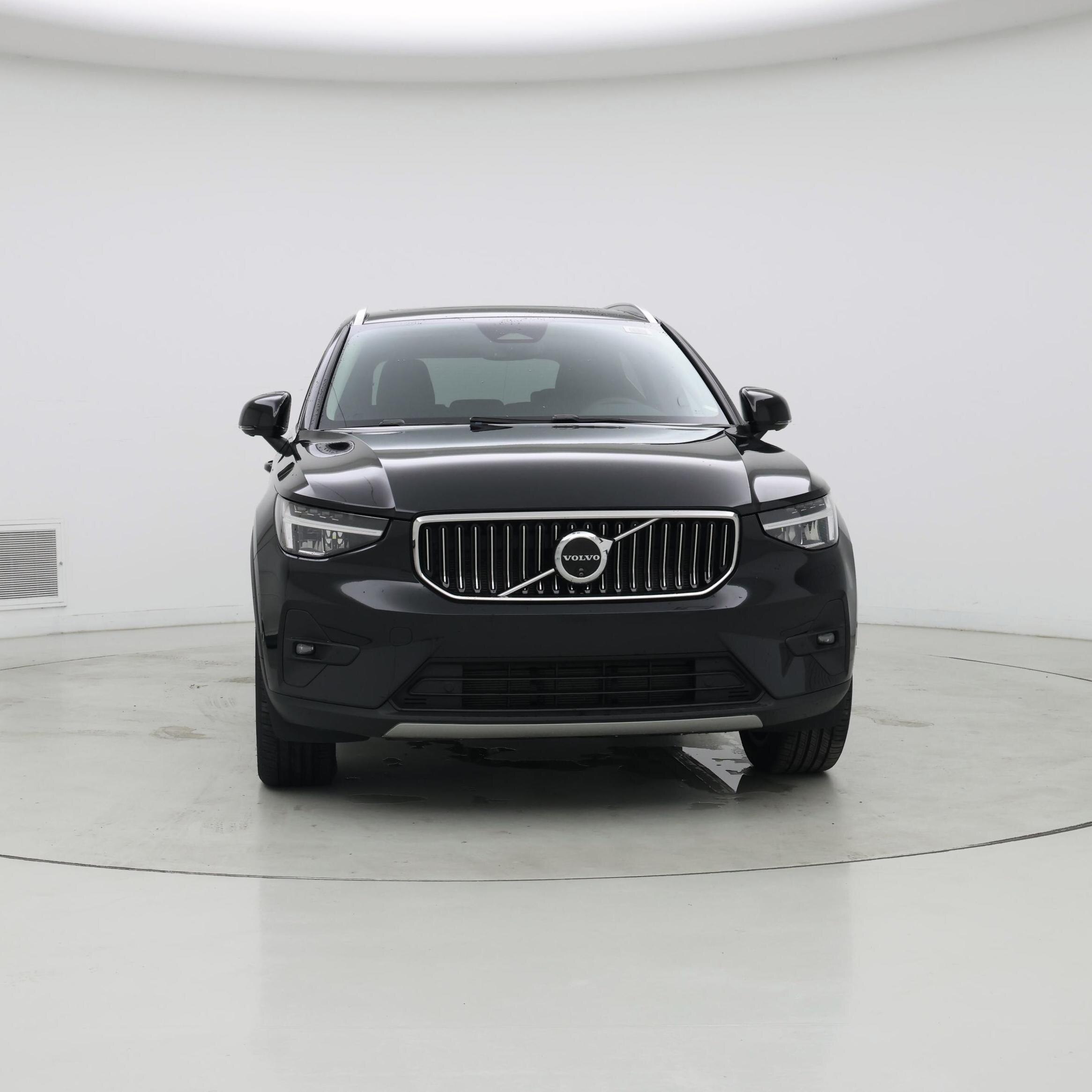 Thumbnail: 2024 Volvo XC40 - 5