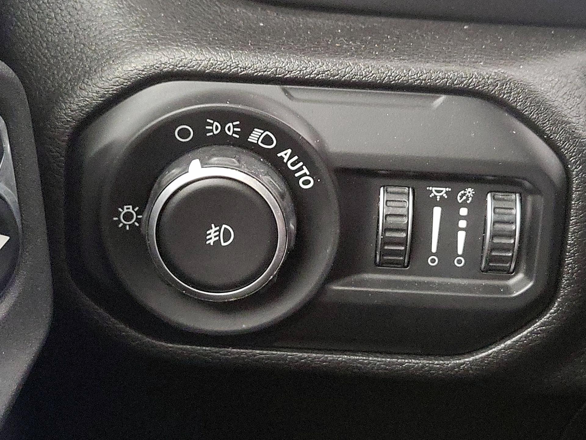 Thumbnail: 2020 Jeep Wrangler - 13