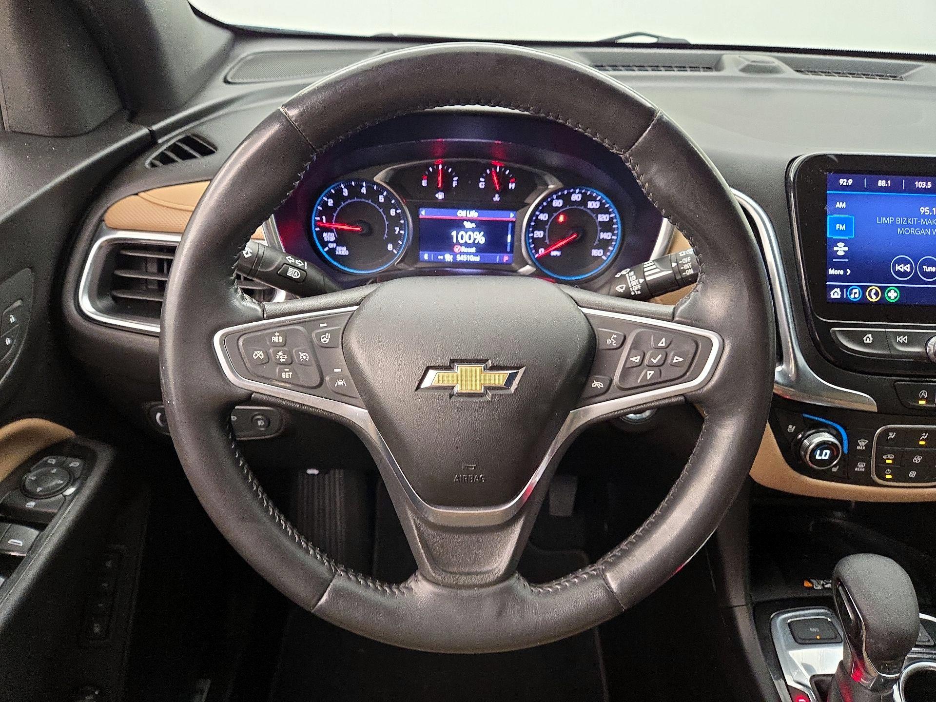 Thumbnail: 2022 Chevrolet Equinox - 10