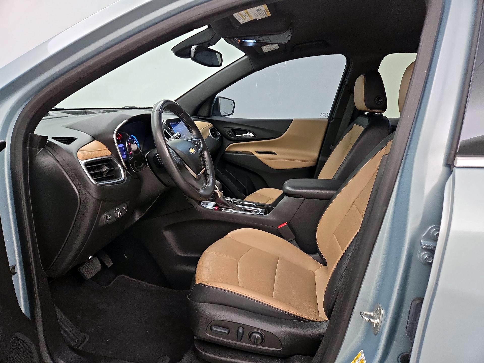 Thumbnail: 2022 Chevrolet Equinox - 11