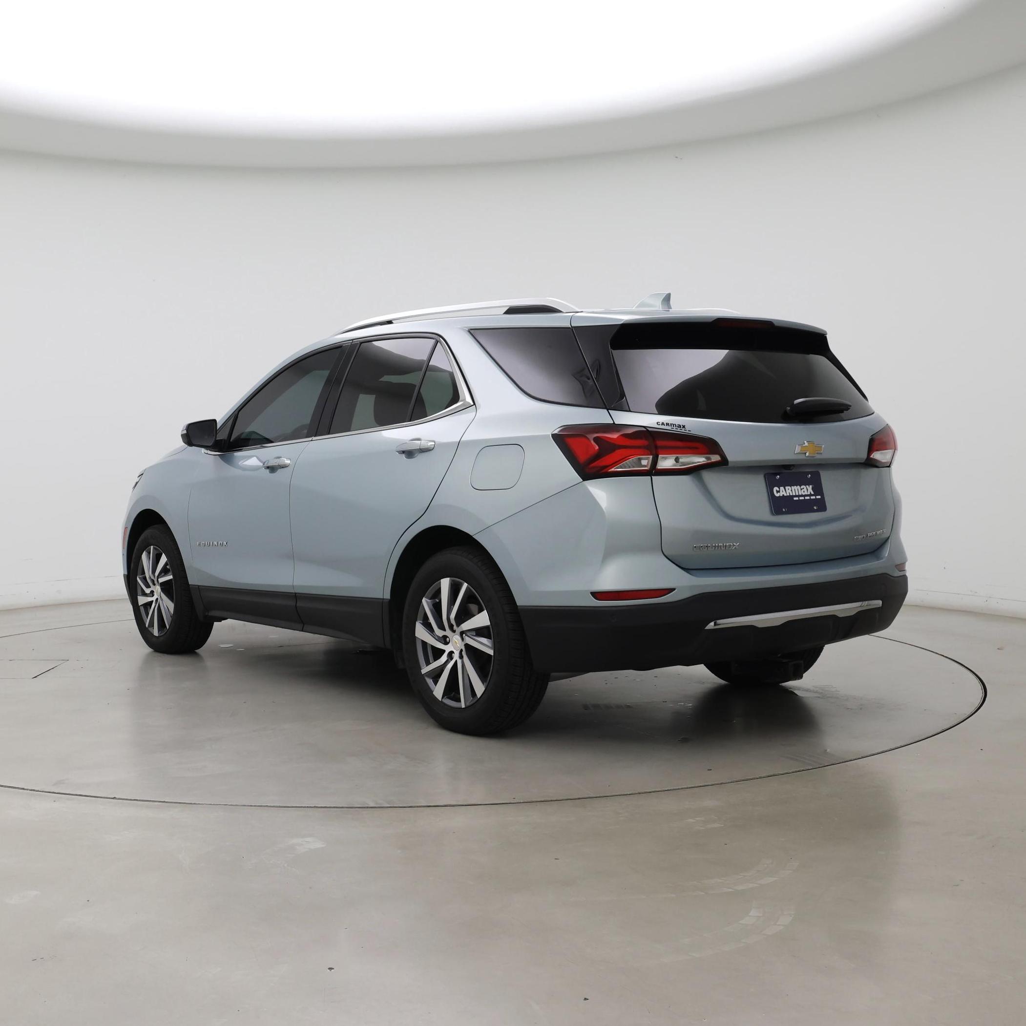 Thumbnail: 2022 Chevrolet Equinox - 2