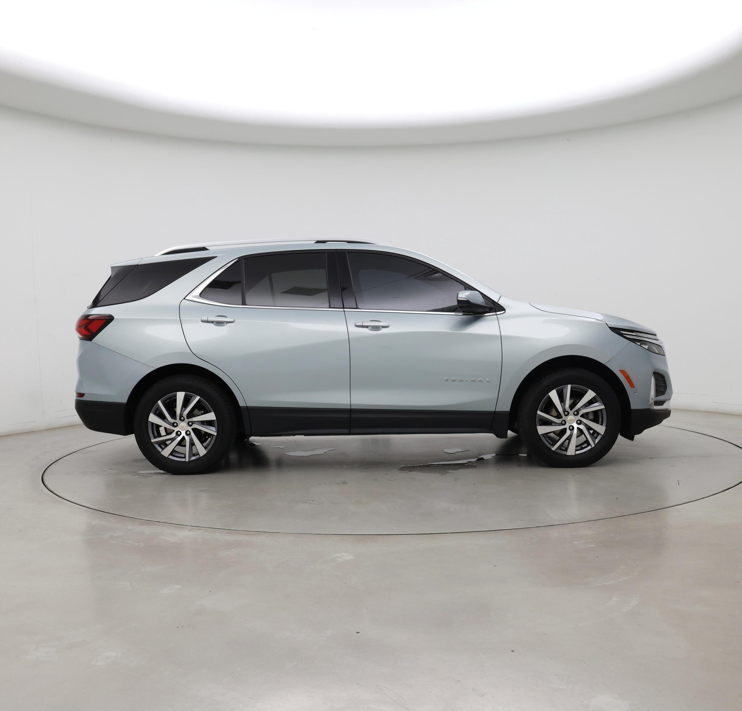 Thumbnail: 2022 Chevrolet Equinox - 7