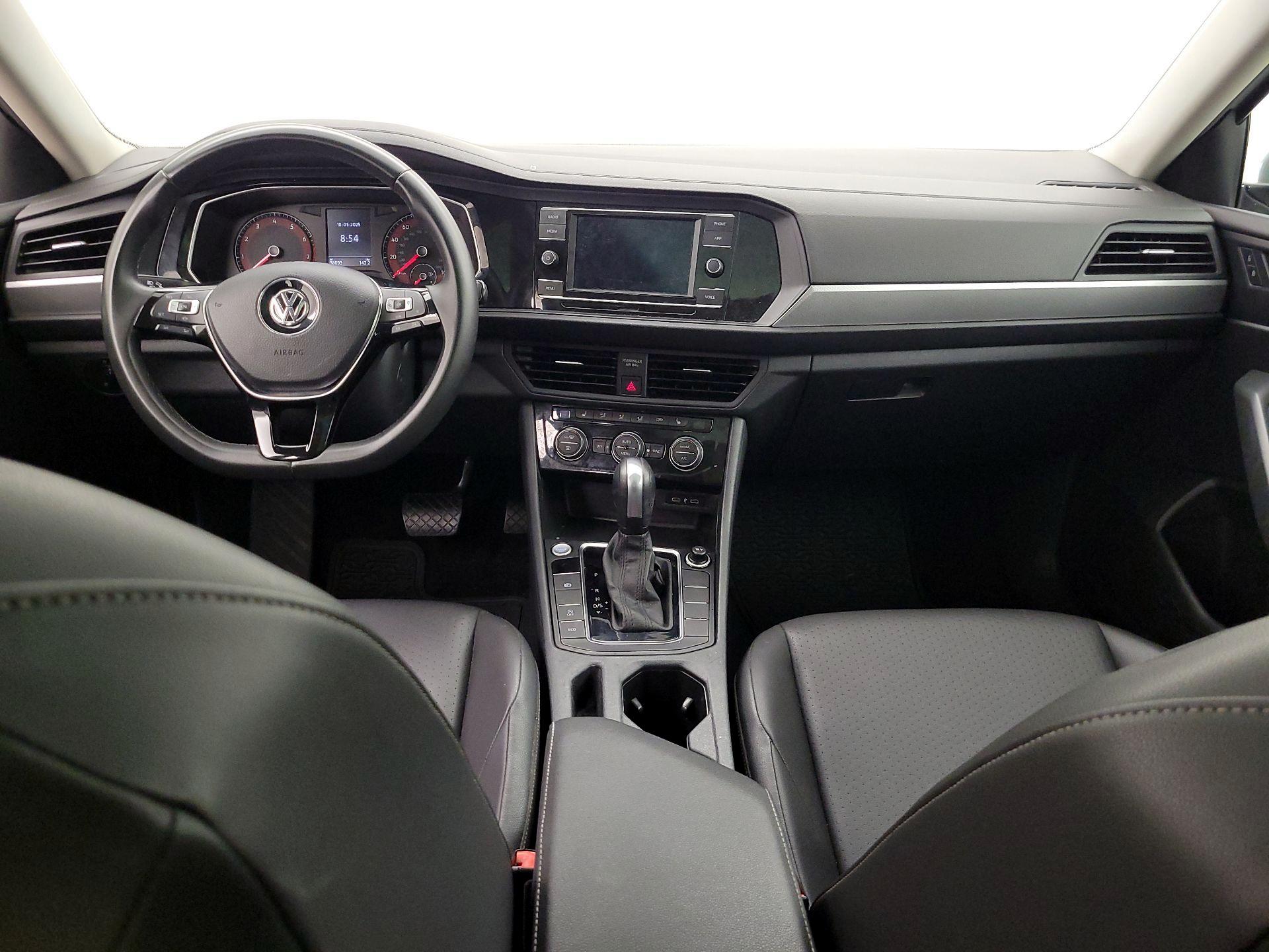 Thumbnail: 2020 Volkswagen Jetta - 9