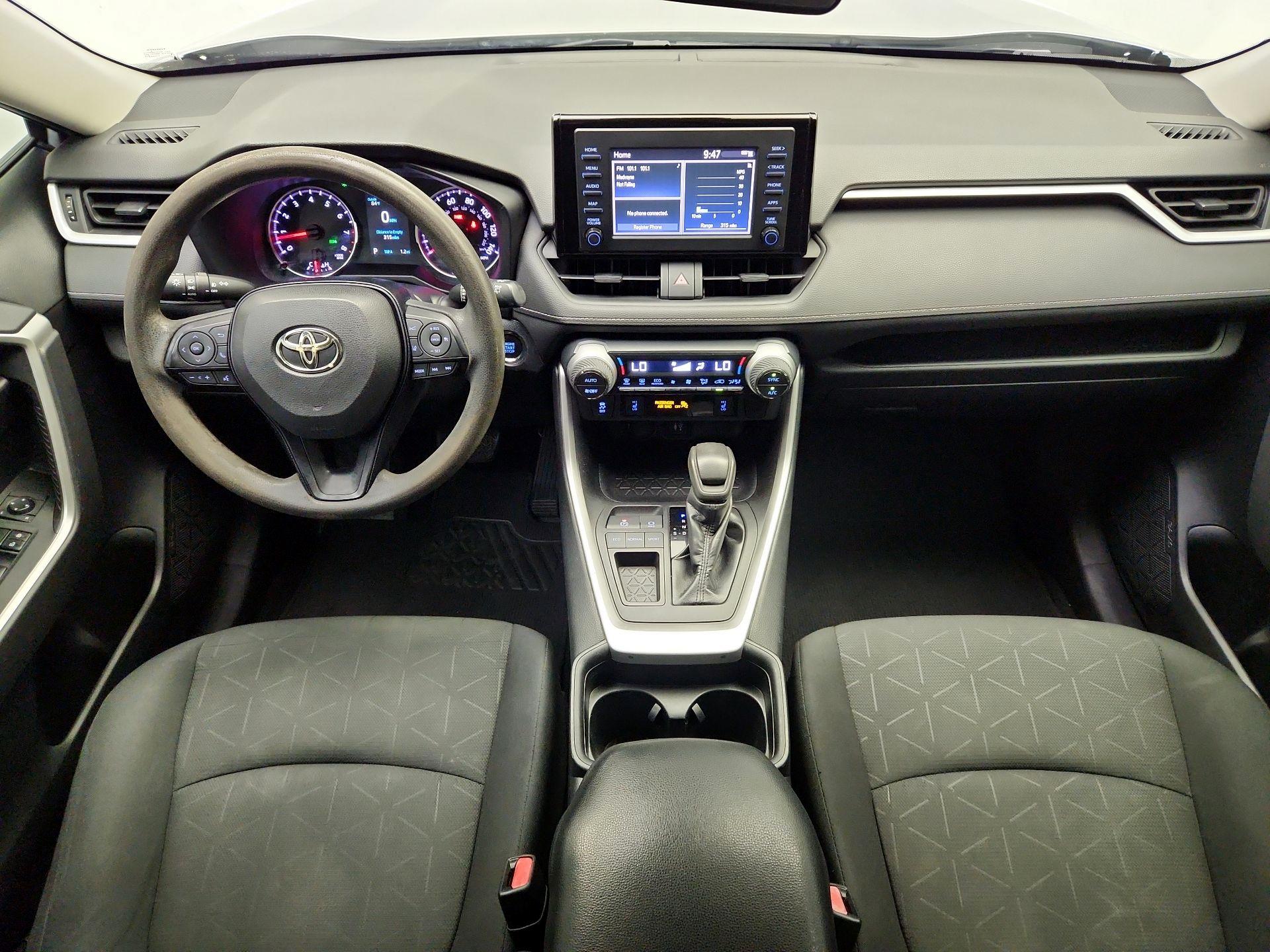 Thumbnail: 2019 Toyota RAV4 - 9