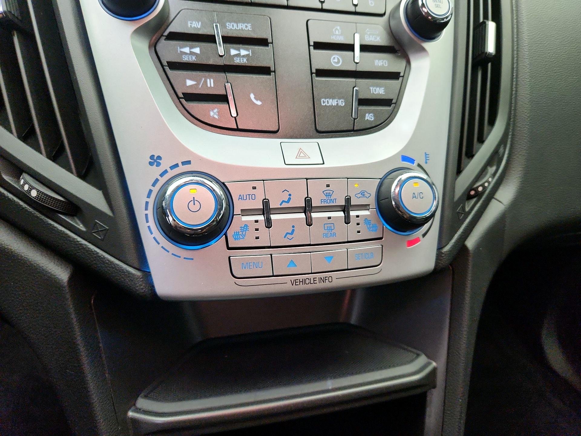 Thumbnail: 2017 Chevrolet Equinox - 15