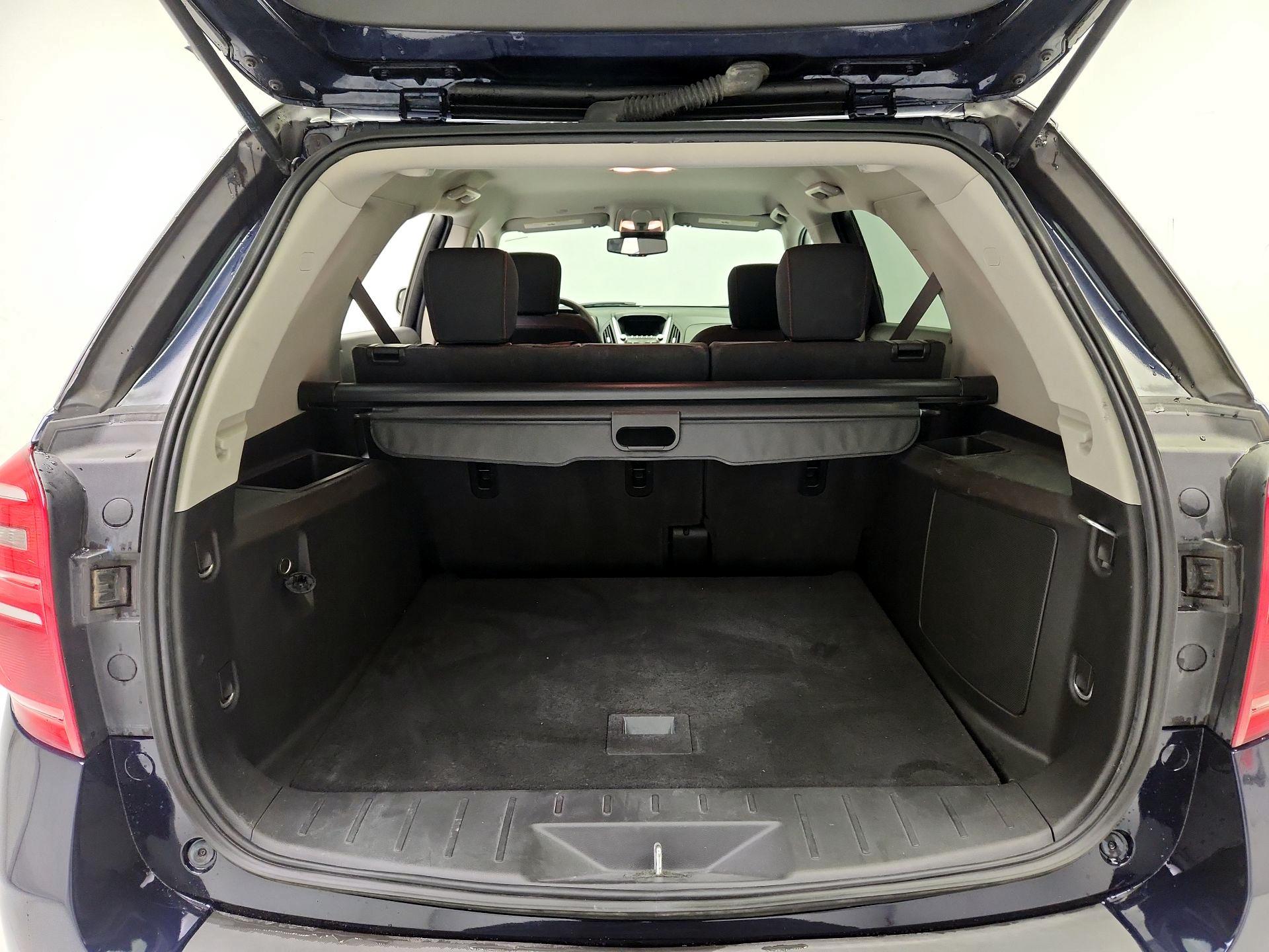 Thumbnail: 2017 Chevrolet Equinox - 17