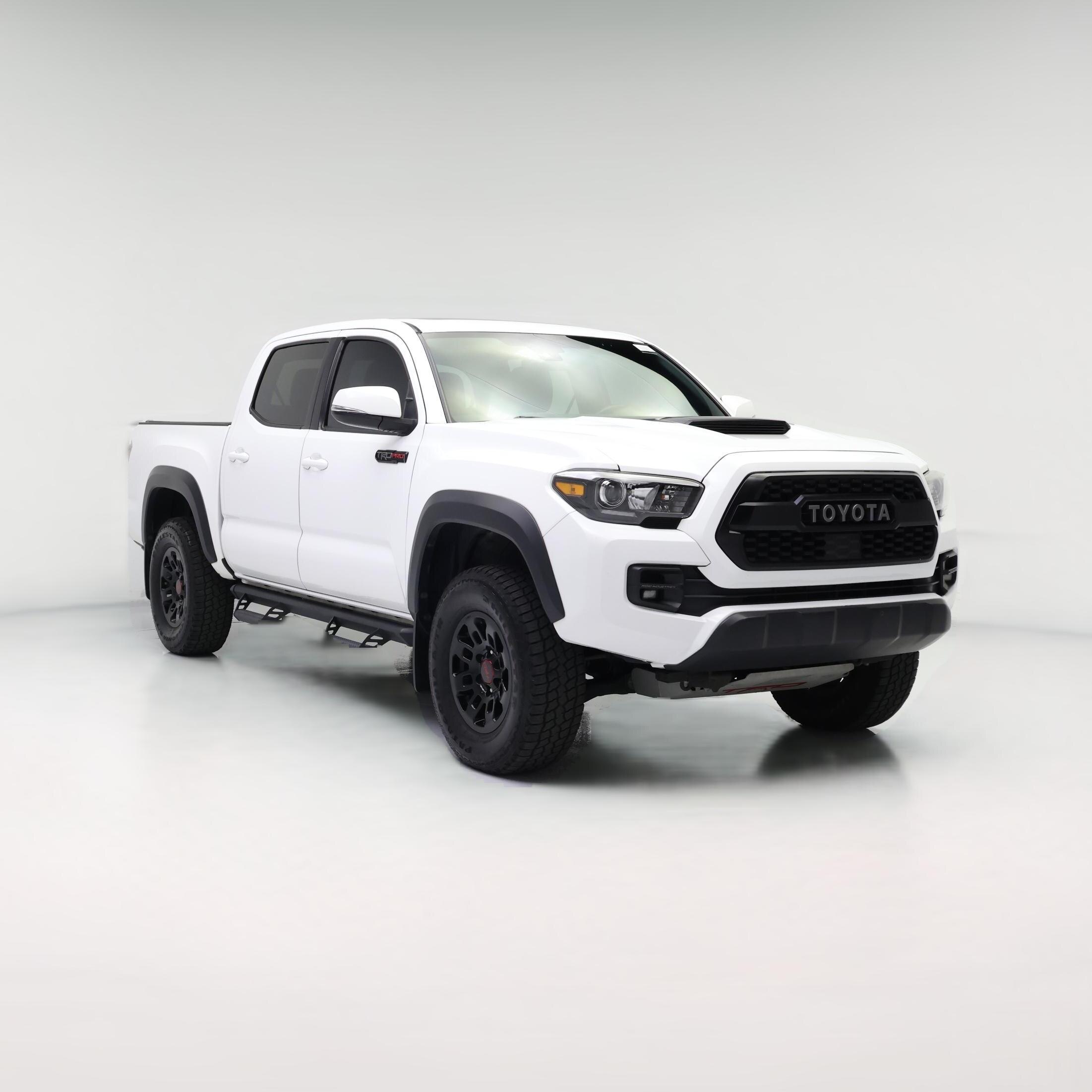 Thumbnail: 2019 Toyota Tacoma - 1