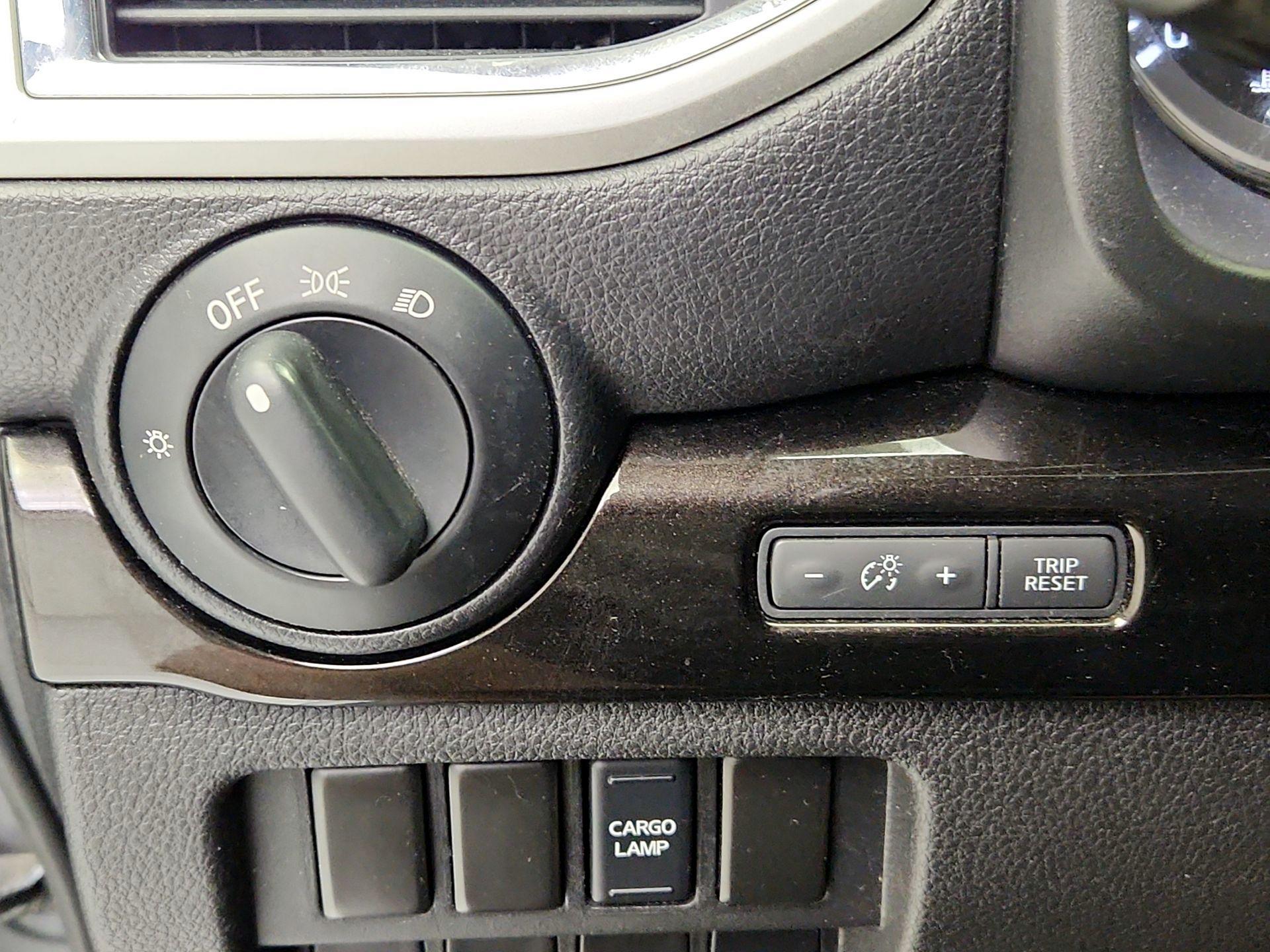 Thumbnail: 2017 Nissan Titan - 13