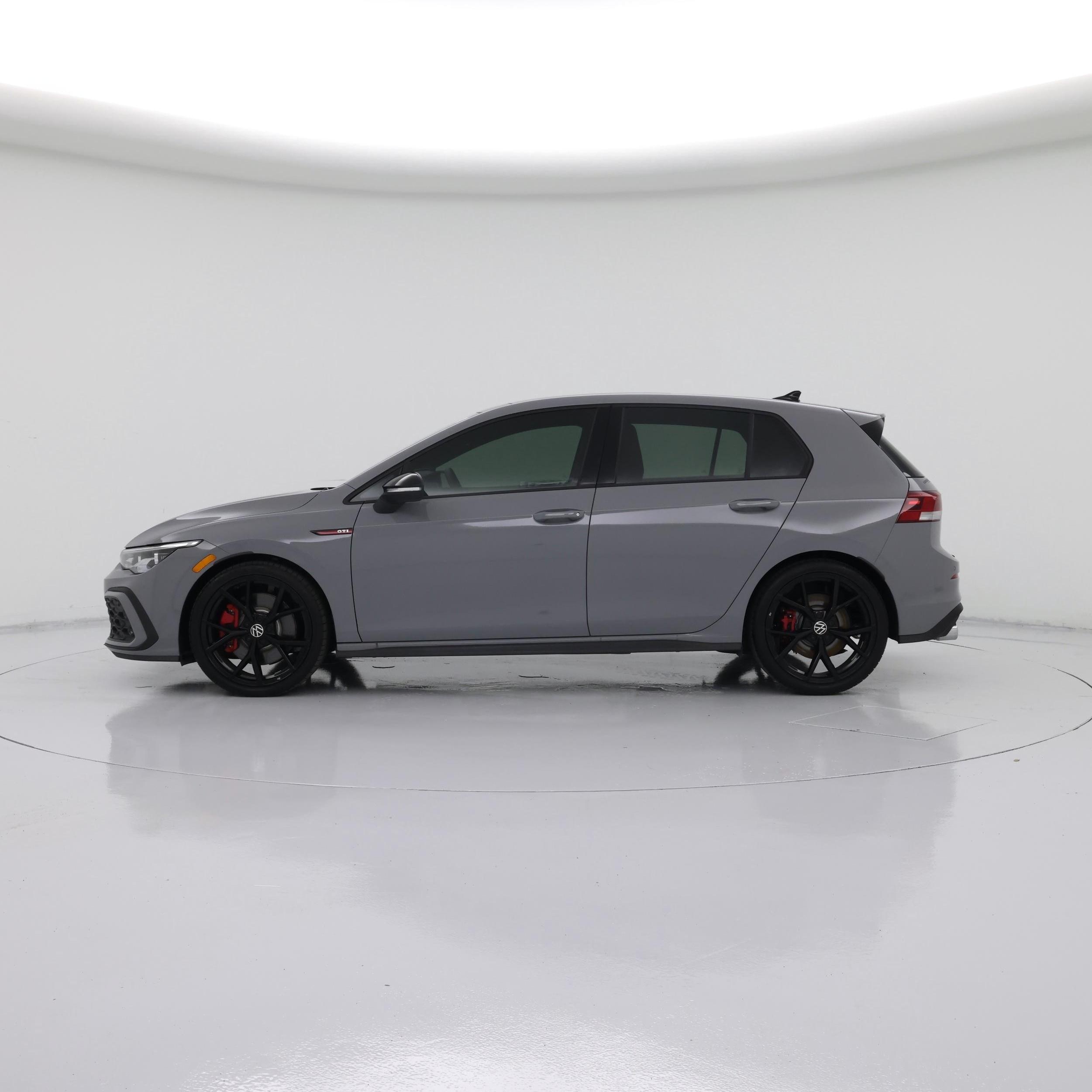 Thumbnail: 2024 Volkswagen Golf - 3