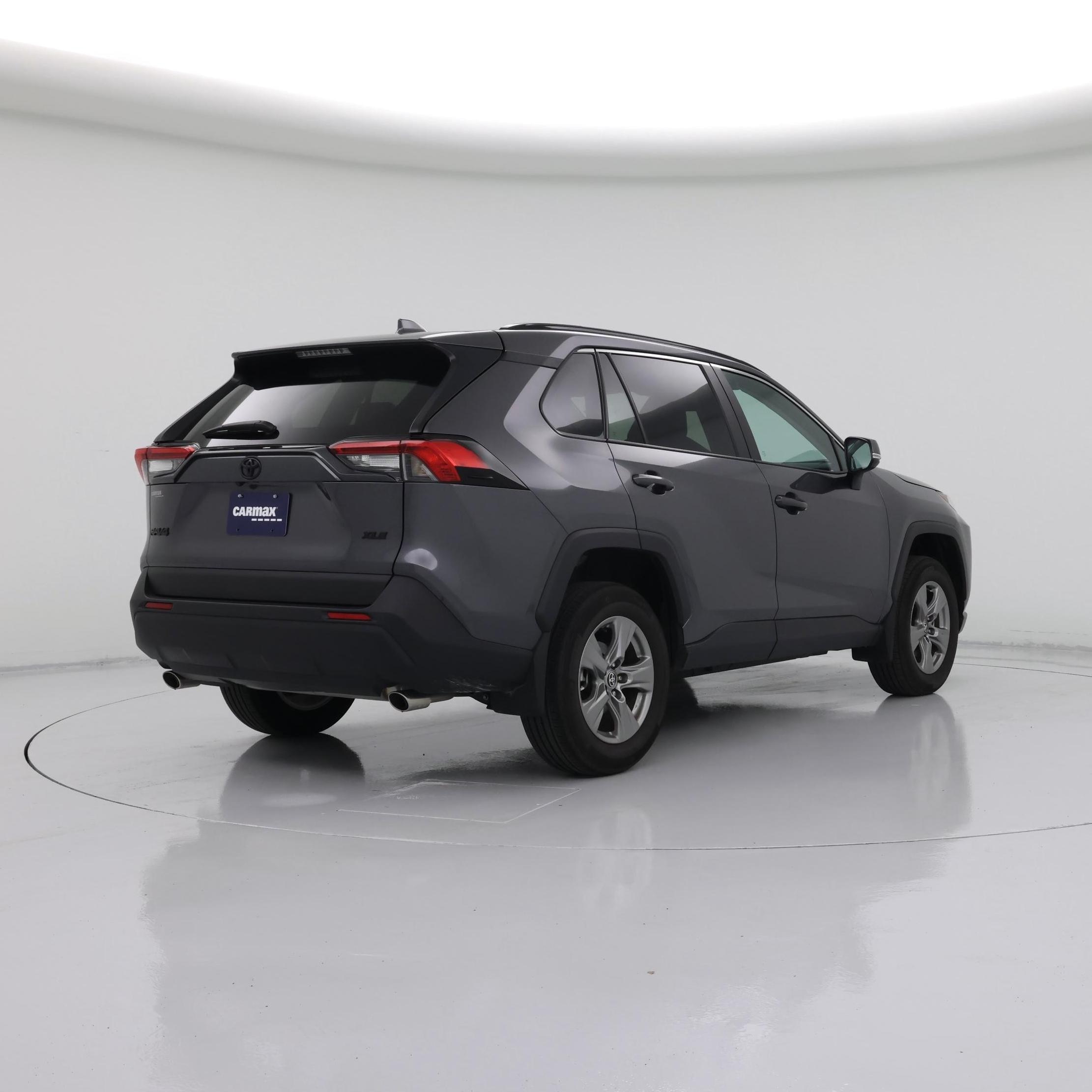 Thumbnail: 2024 Toyota RAV4 - 8