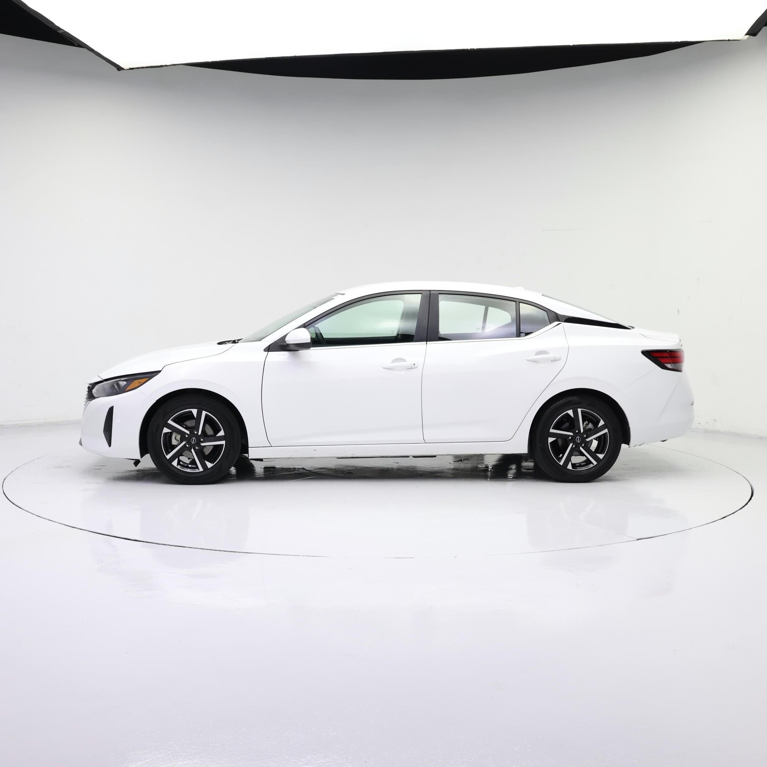 Thumbnail: 2024 Nissan Sentra - 3