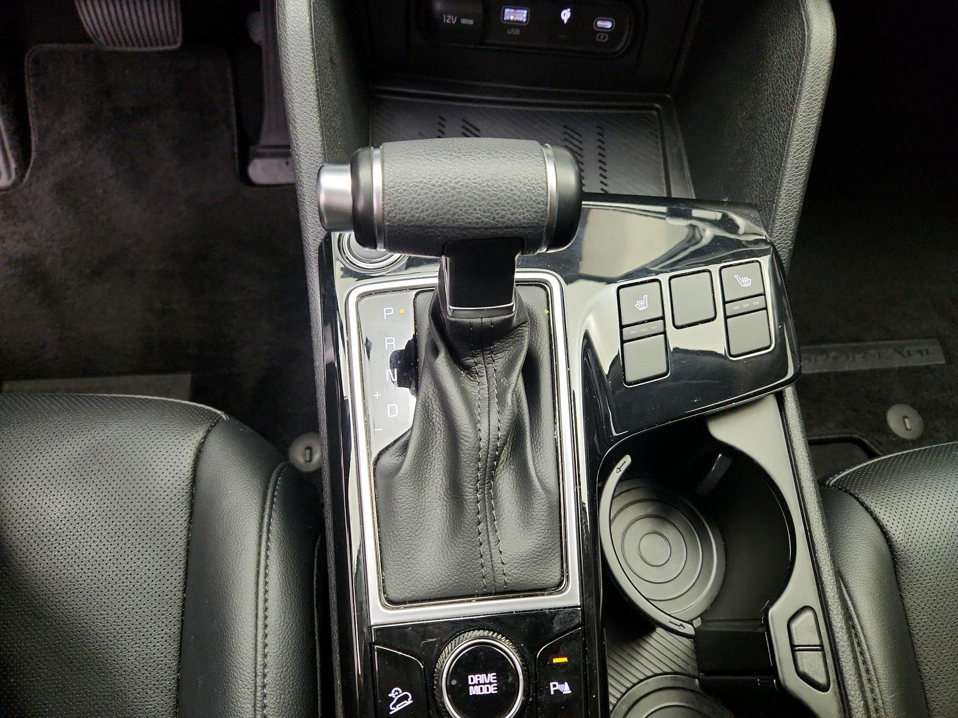 Thumbnail: 2023 Kia Sportage - 18