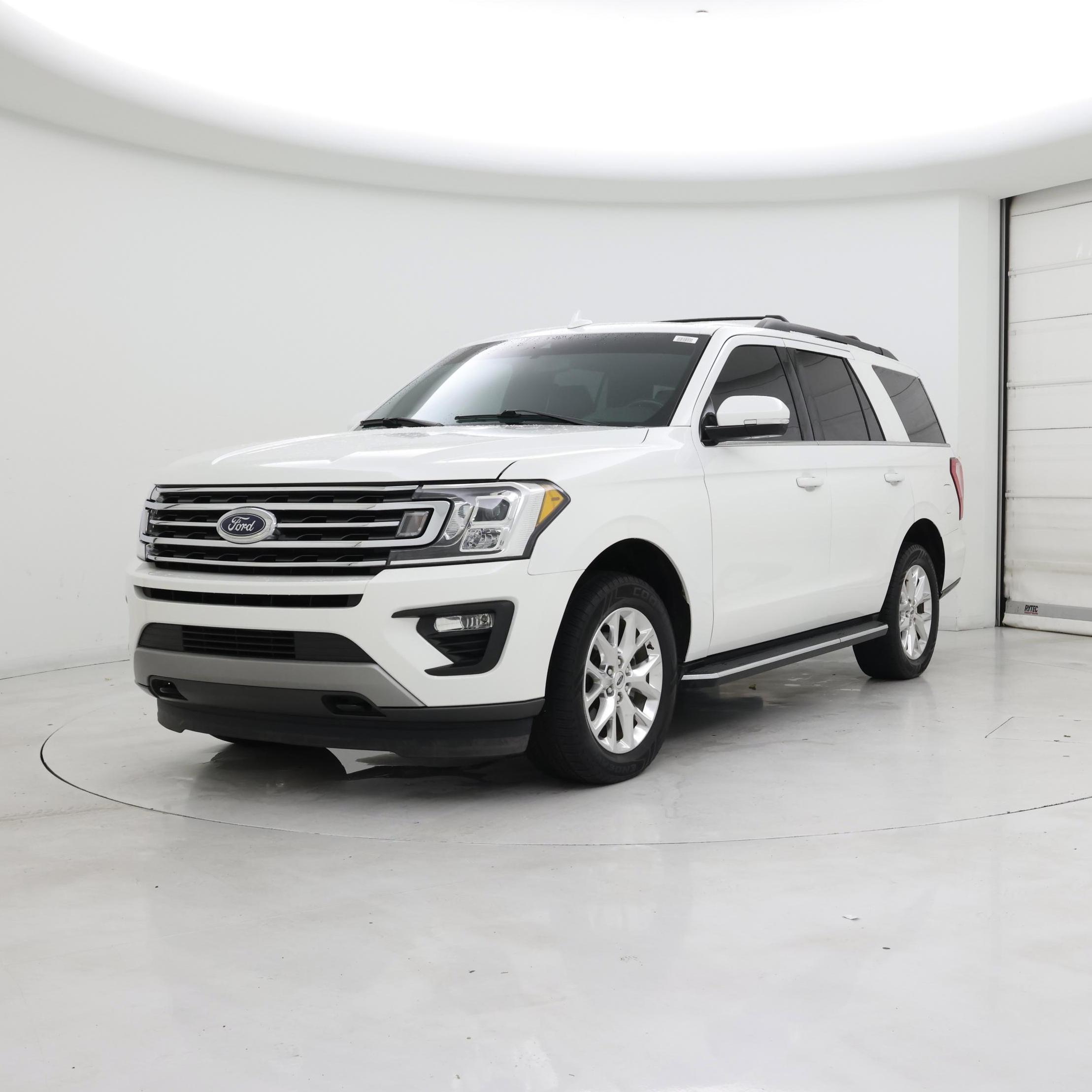 Thumbnail: 2021 Ford Expedition - 4