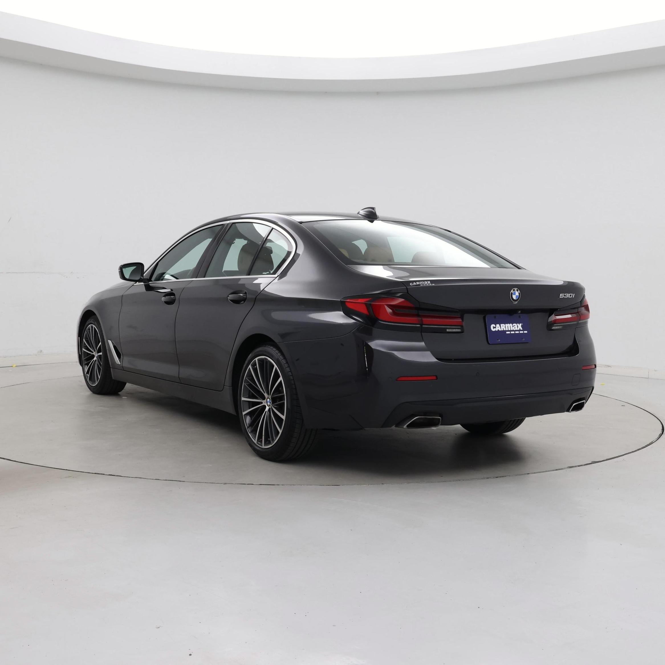 Thumbnail: 2021 BMW 5 Series - 2