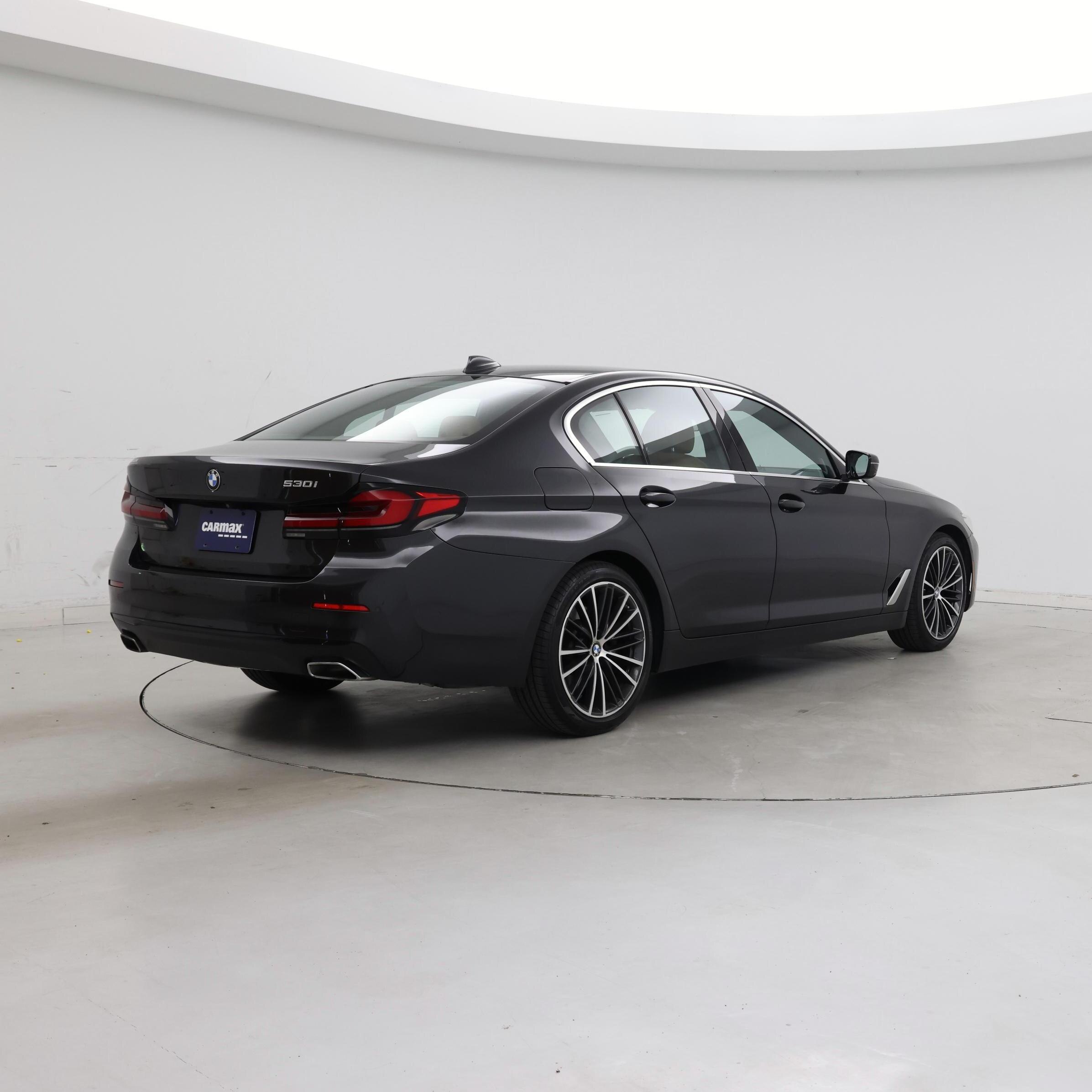 Thumbnail: 2021 BMW 5 Series - 8