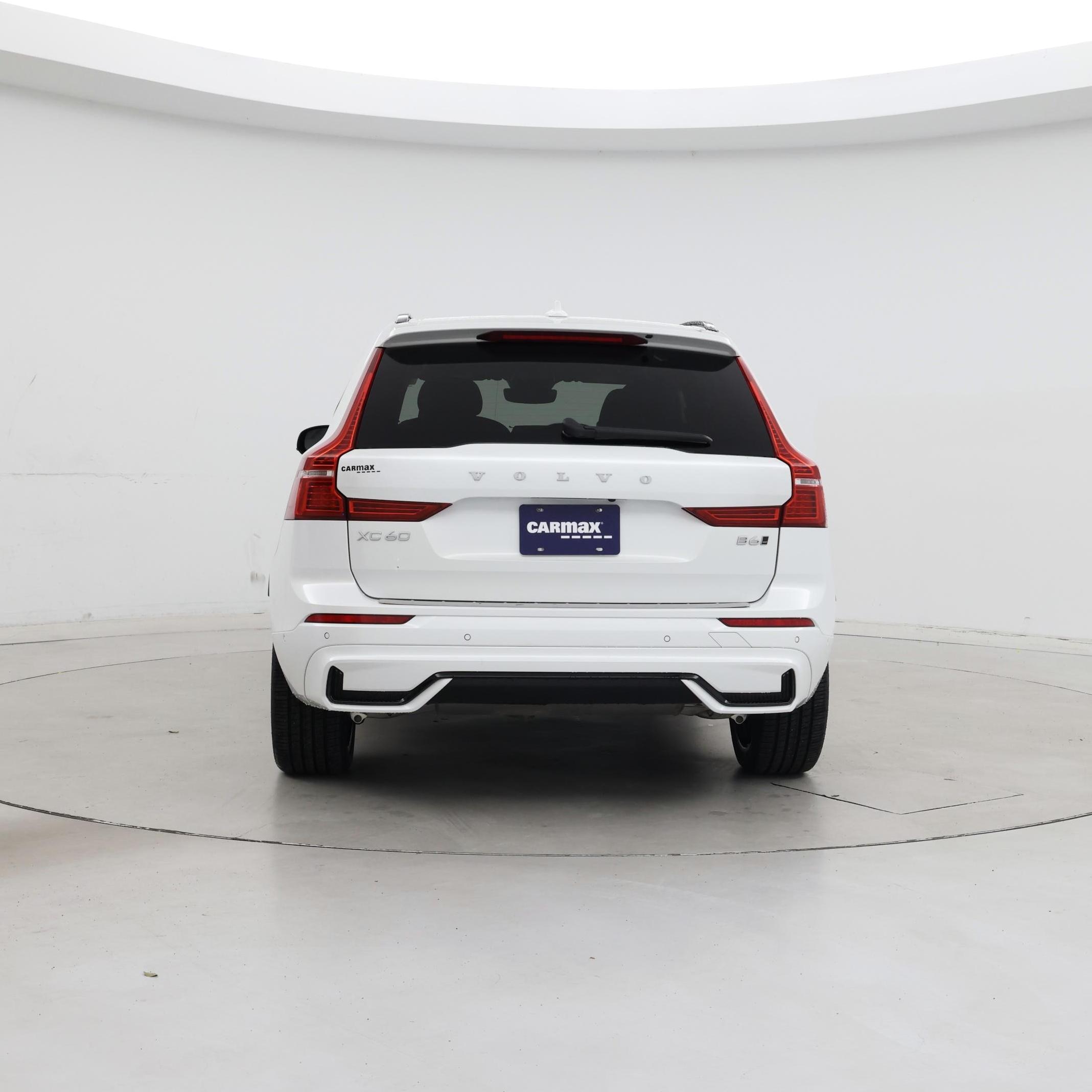 Thumbnail: 2022 Volvo XC60 - 6
